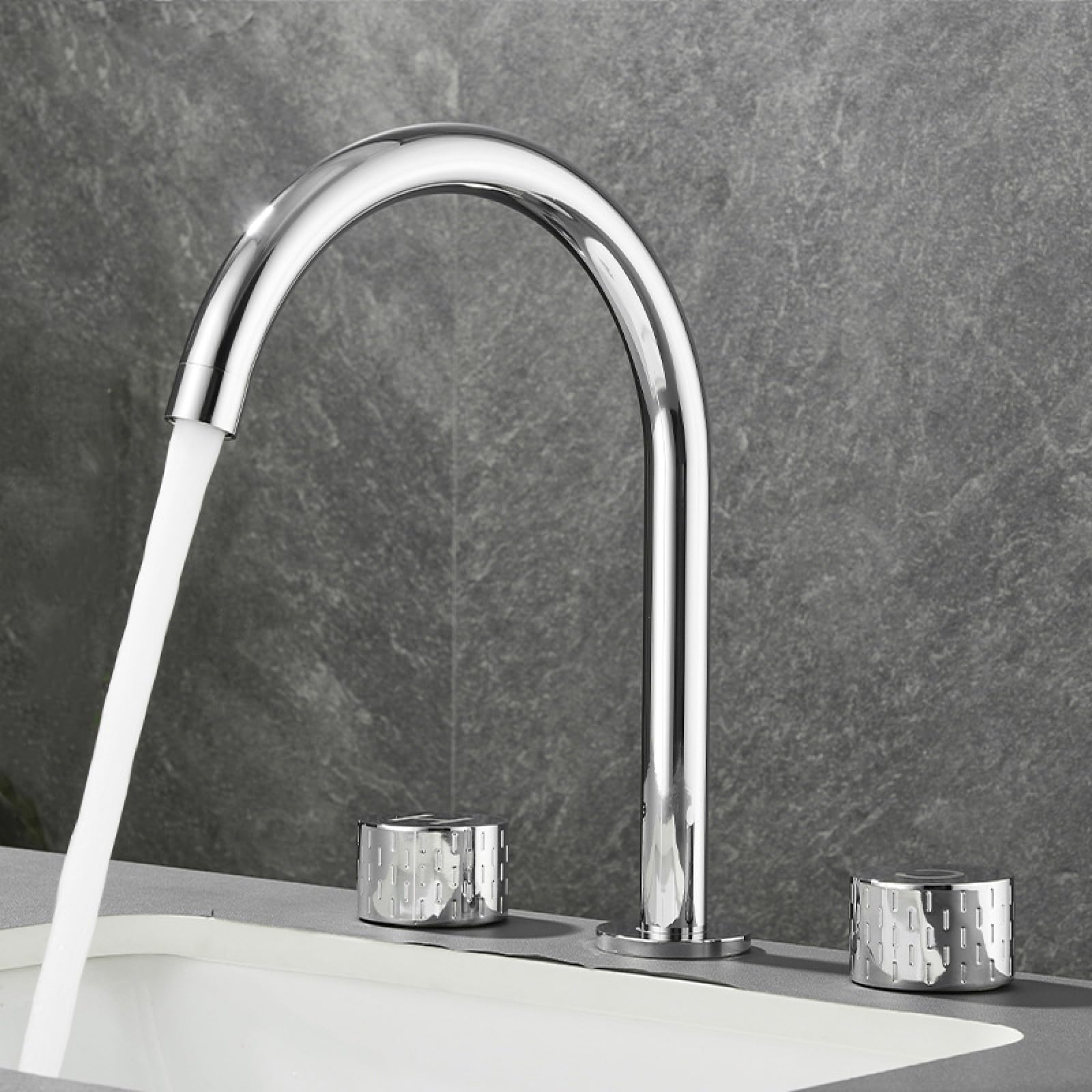 Robinet de salle de bain à 2 poignées pour moderniser votre lavabo familial