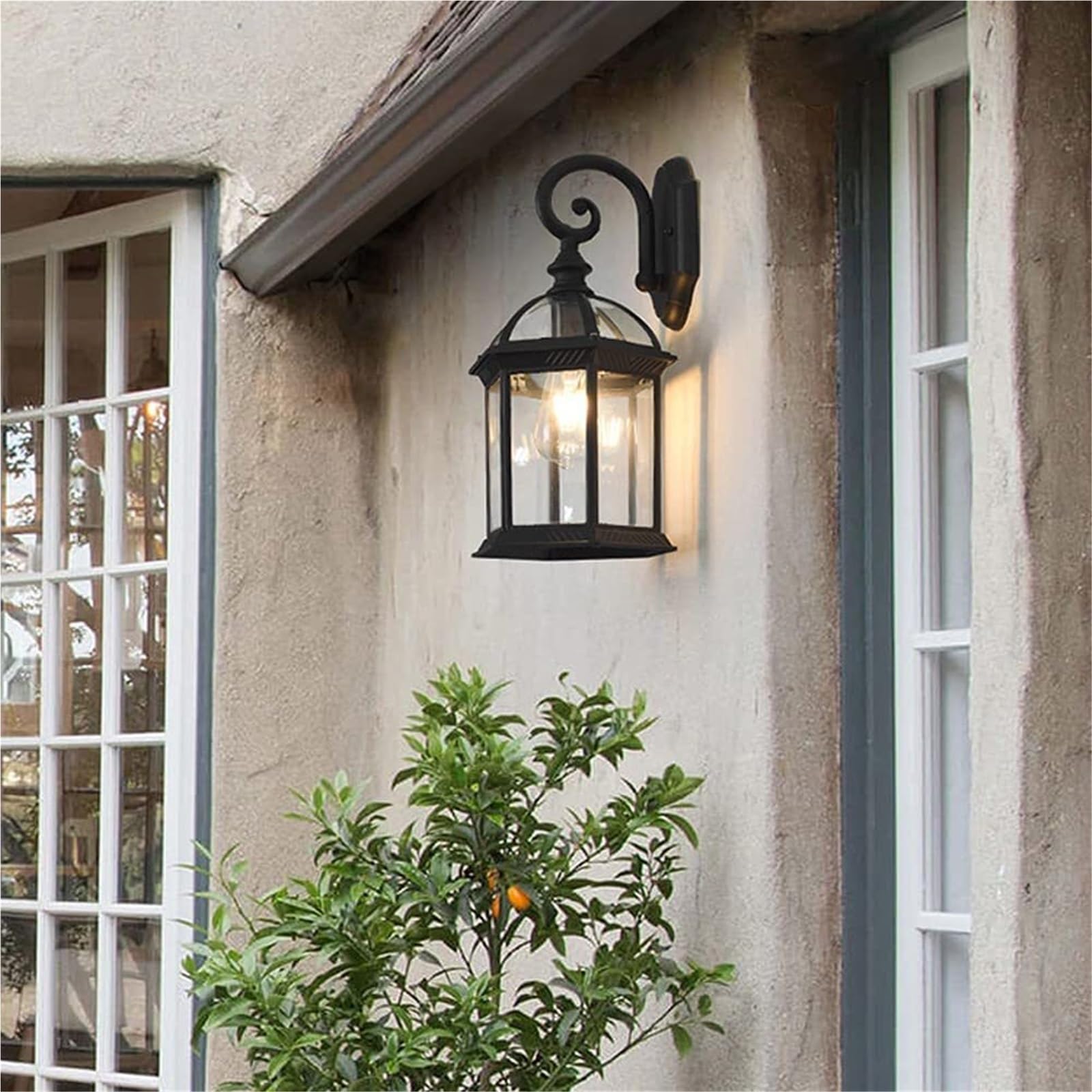 Zewnętrzna latarnia ścienna z przezroczystymi szklanymi panelami, wodoodporna czarna lampa ścienna, vintage lampa zewnętrzna na ganek, patio i ogród.