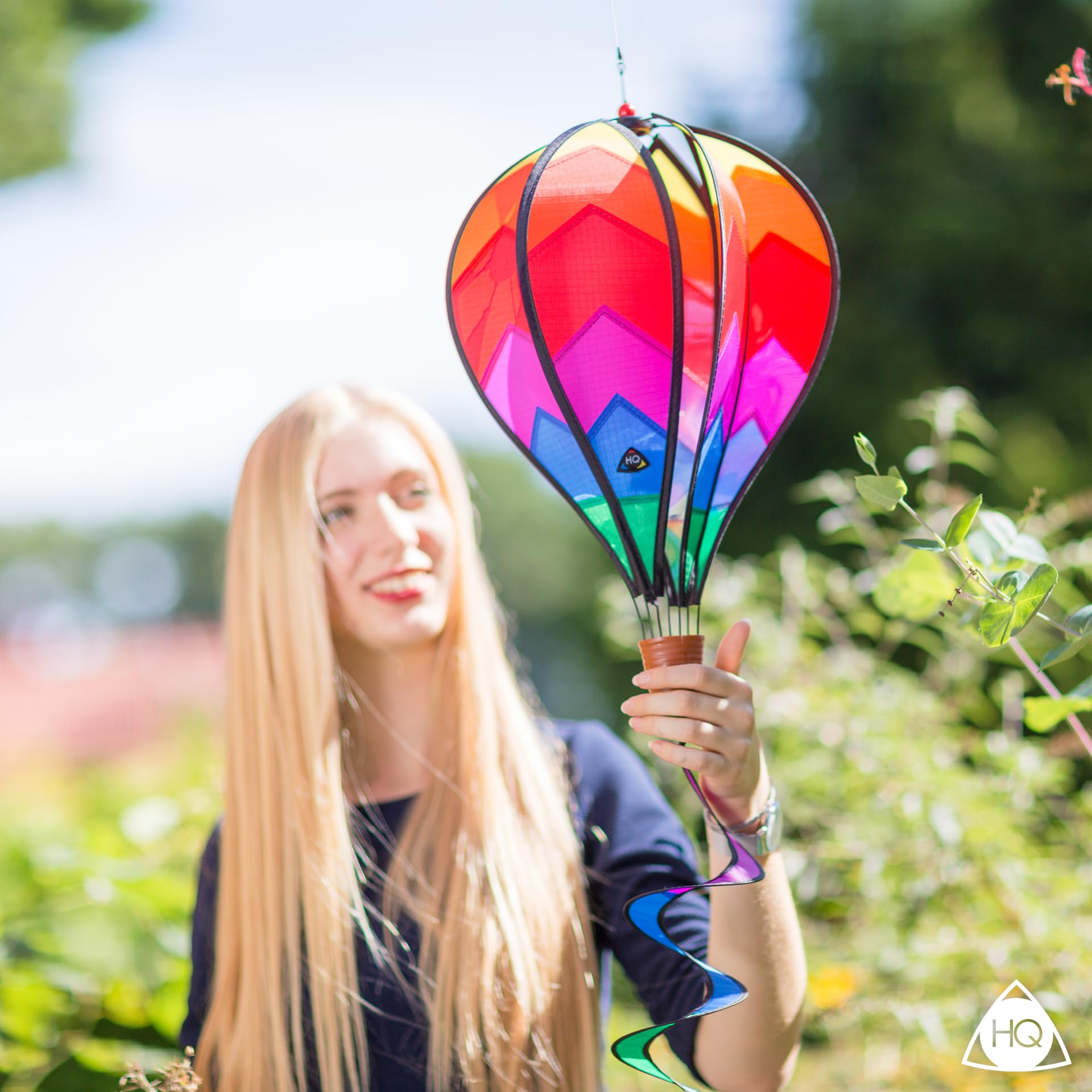 Amazon.com: Windspiration Hot Air Balloon Twist Garden Wind
