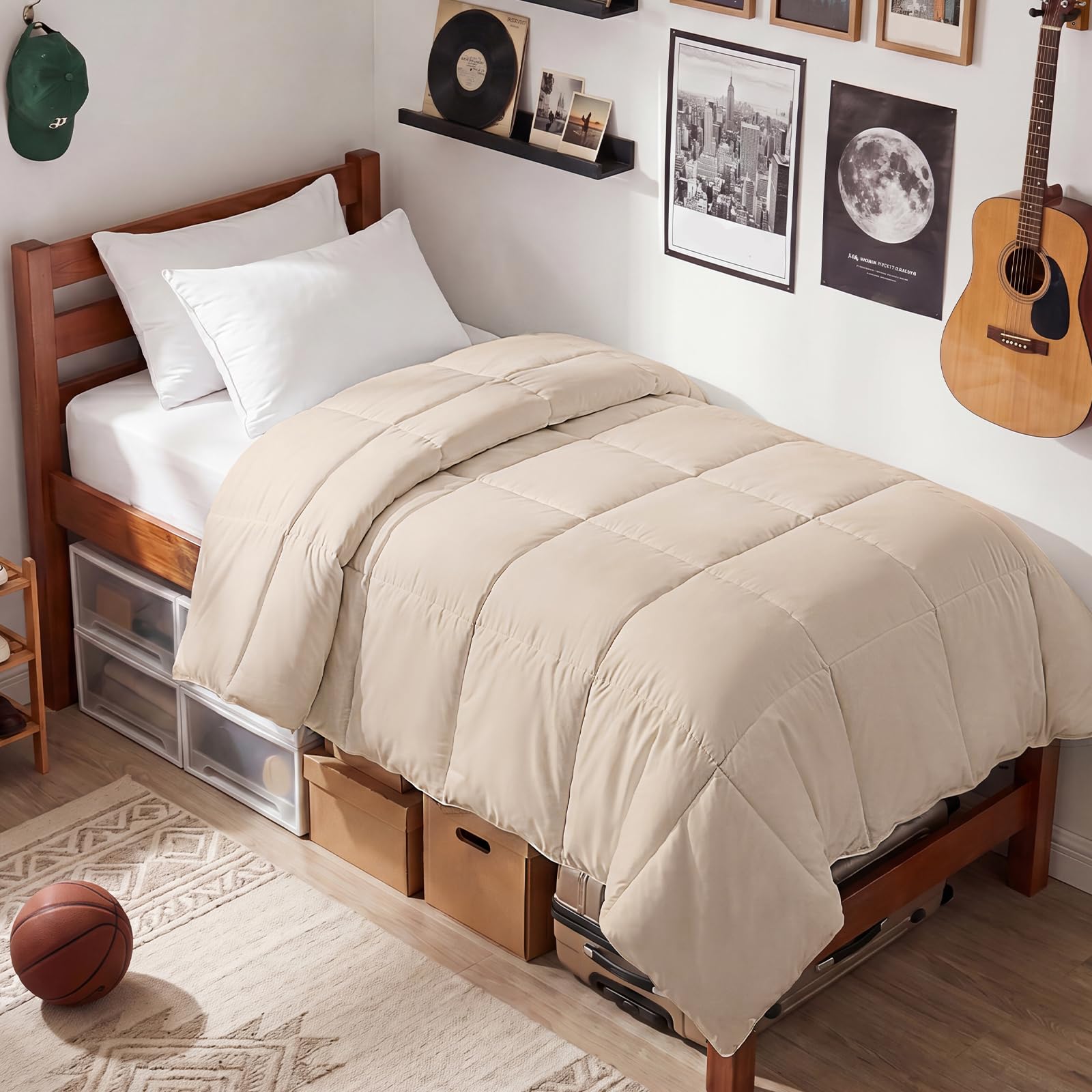 EASELAND Twin Down Alternative Comforter