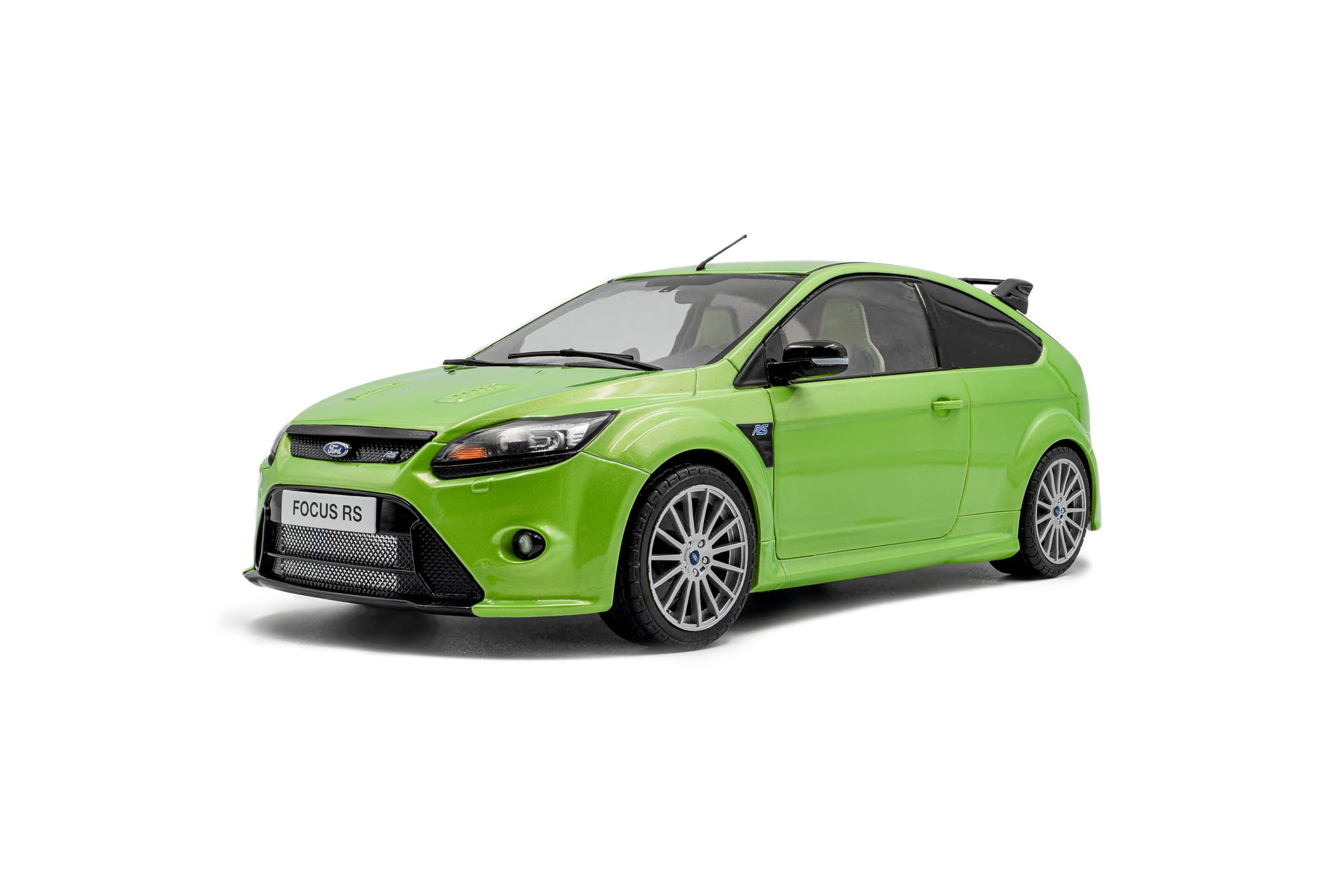 Solido Ford Focus RS MK2 – 1:18 Modellauto in Ultimate Green, Präzises Die-Cast Modell, Detailreicher Innenraum und Motor, Sammlermodell für Ford-Fans