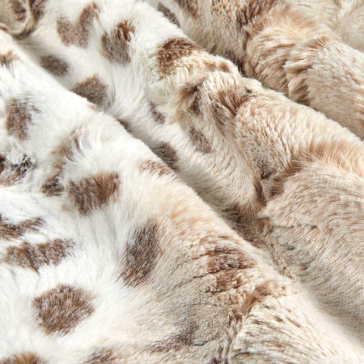 Amazon.com: Shannon Minky Luxe Cuddle Arctic Lynx Ice Taupe
