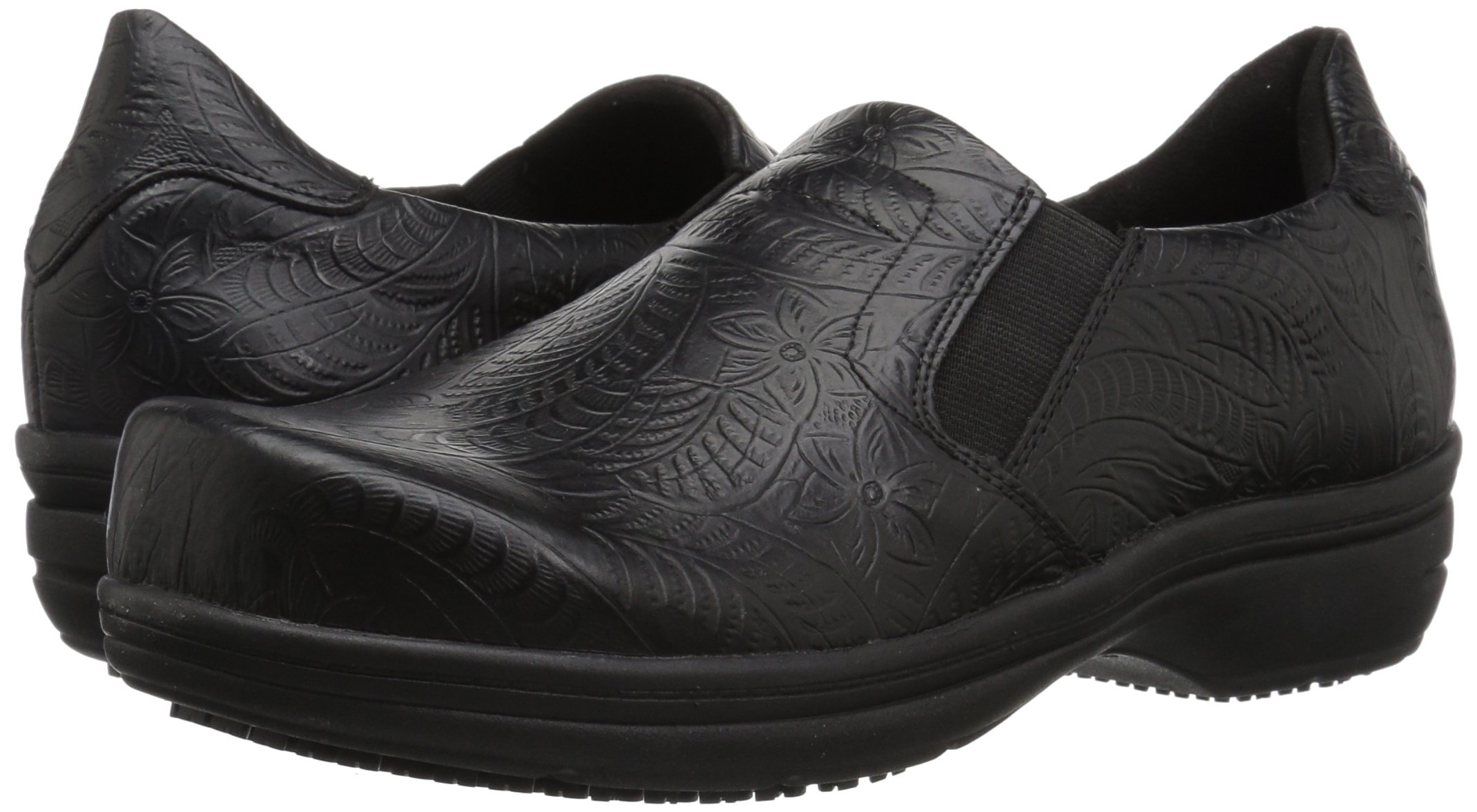 Easy Works Womens BindHealth Care Professional Shoe