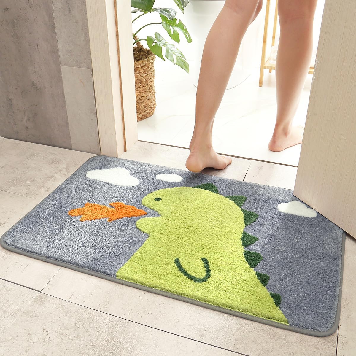 Cute Bath Rug Ultra Soft Microfiber Bathroom Rug Anti-Skidding Water Absorbent Mat Machine Washable Quick Dry Bath Mat for Kids, Shower, Bedroom (Dinosaur, 20 x 31)
