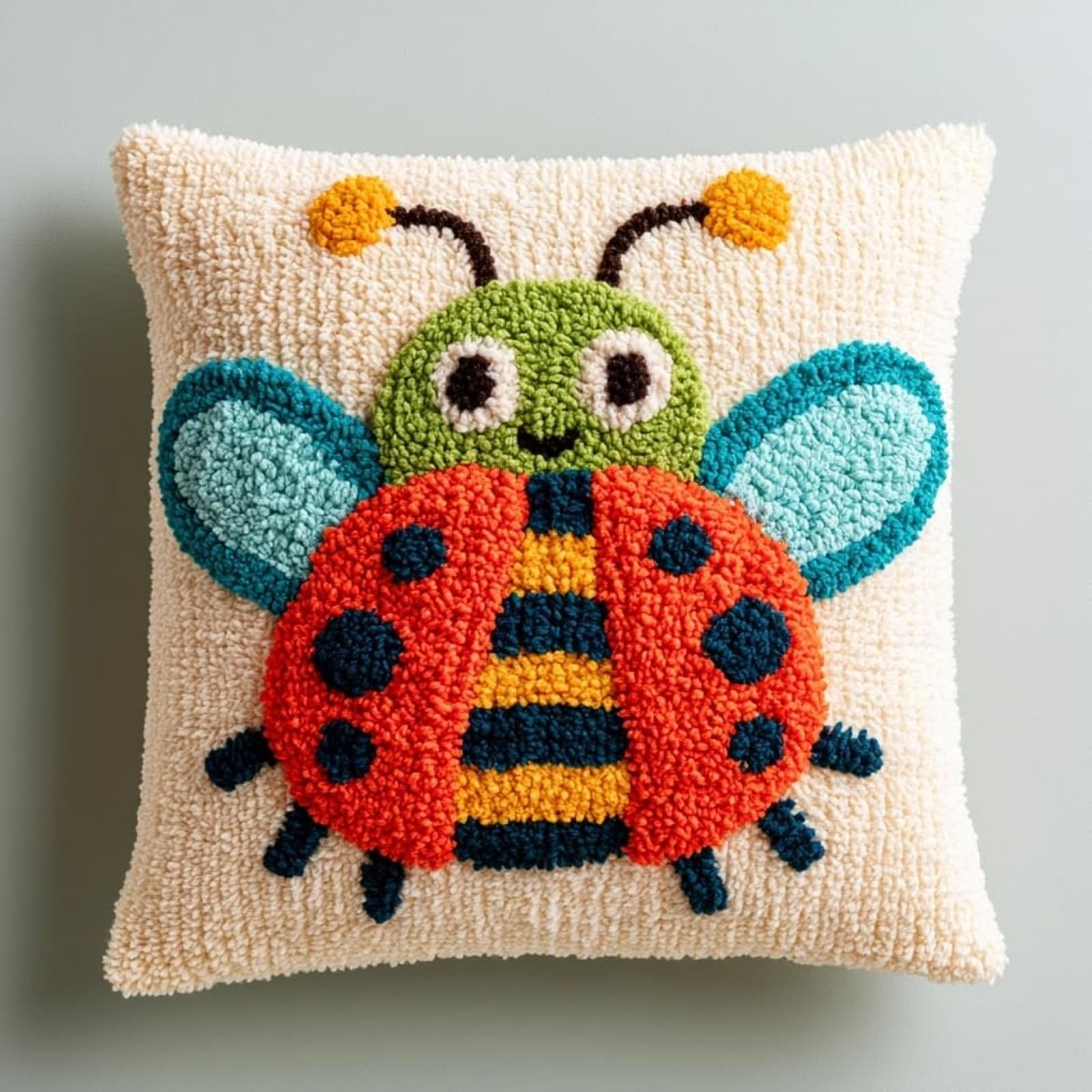 Axiangzik Cartoon Bee Latch Hook Cushion Kit 17X17in,