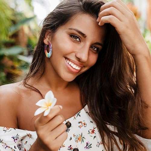 Miniatura 3 de Aretes coloridos de rafia de verano, aretes de ratán con arco iris para mujer, aretes de playa para mujer, aretes bohemios hechos a mano, aretes de