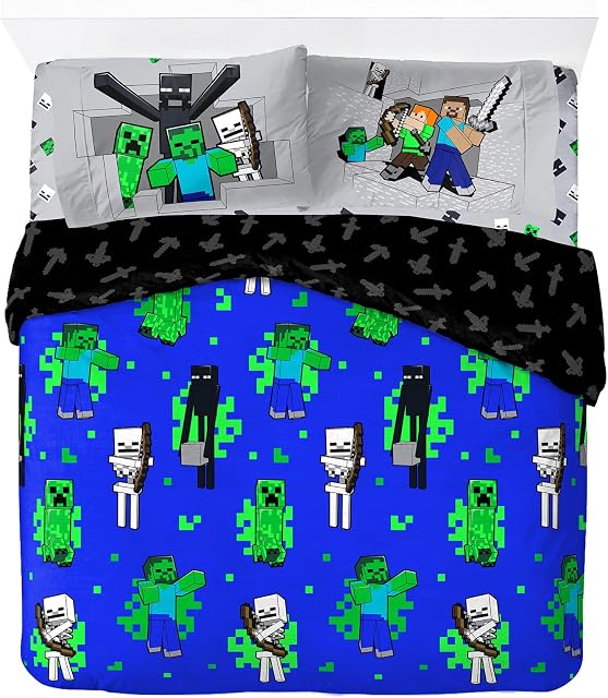 Jay Franco Minecraft Fight Back 100% Cotton 4 Piece Double Bedding Set - Includes Duvet Cover, Fitted Sheet & Pillowcases
