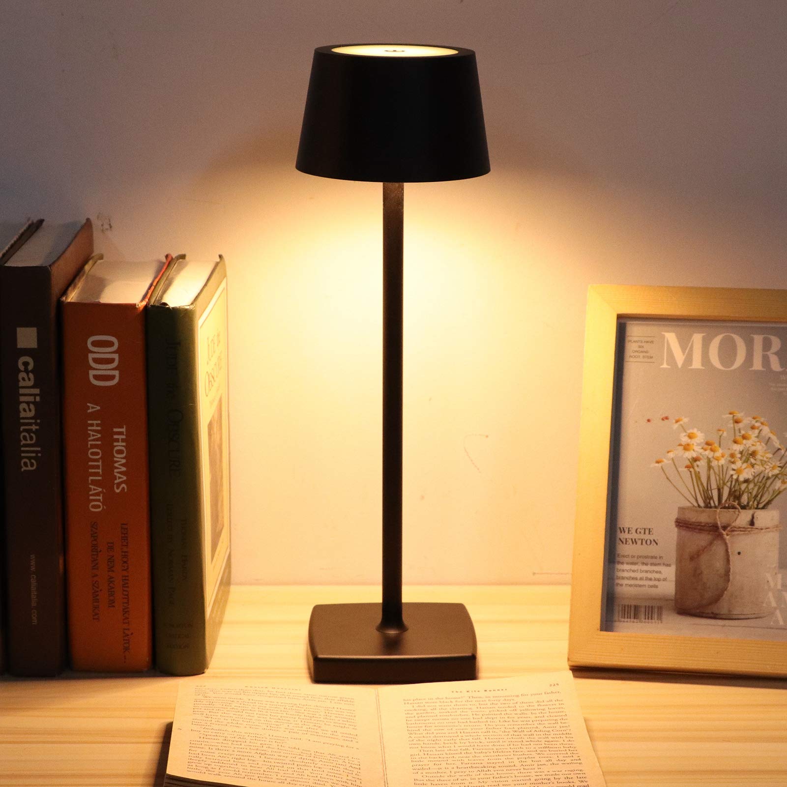 Przenośna Biurka LED 3.5 W USB Lampy Stołowe do ładowania Przyciemniona Nocna Czytanie światło Ciepłe Białe światło do Sypialni Salon W Salonie Restauracja (1)