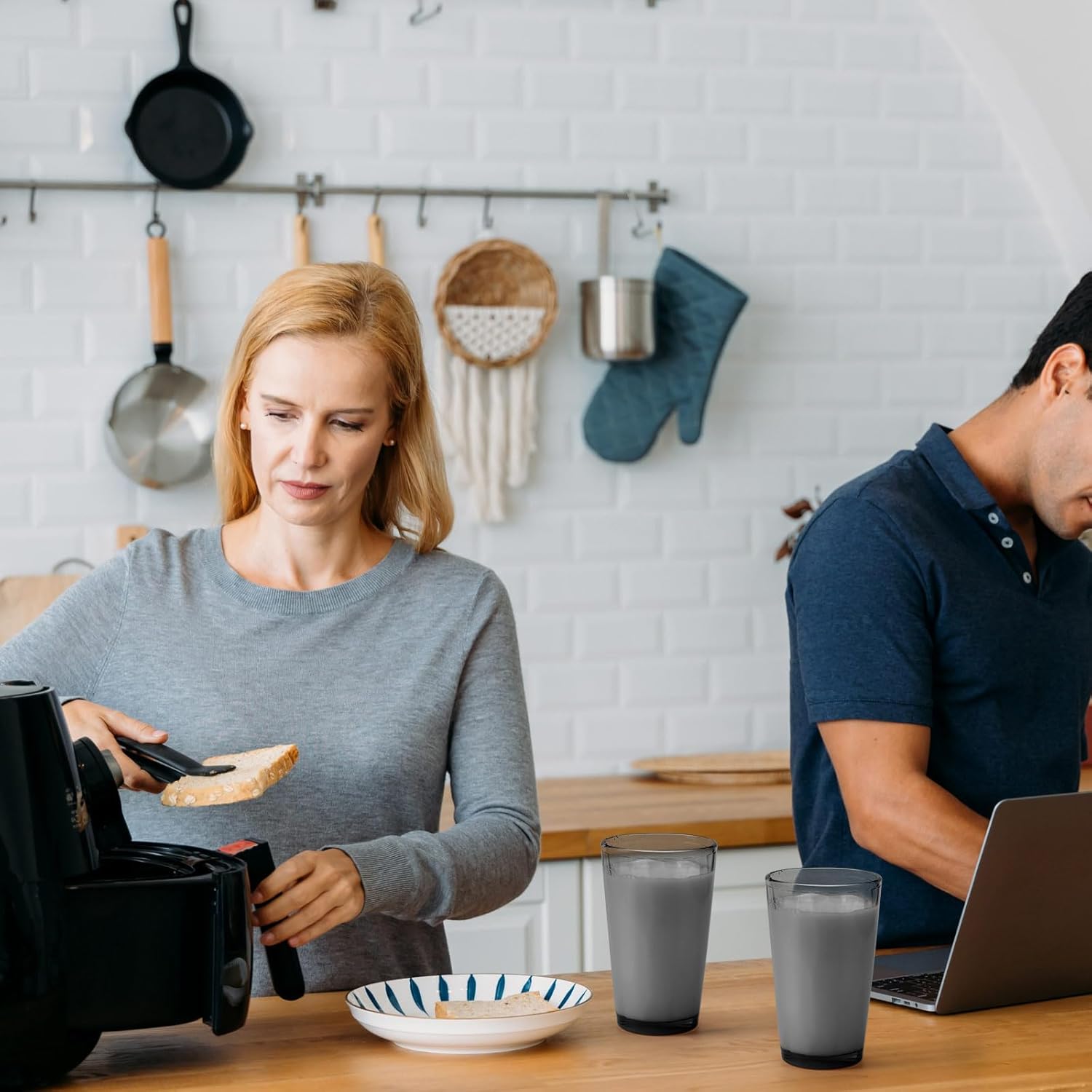 Set of 8 Plastic Drinking Glasses 16 Oz and 10 Oz Reusable Plastic Tumblers Acrylic Tall and Short Unbreakable Water Cups for Indoor Outdoor Home Picnic Party(Grey) - Image 4