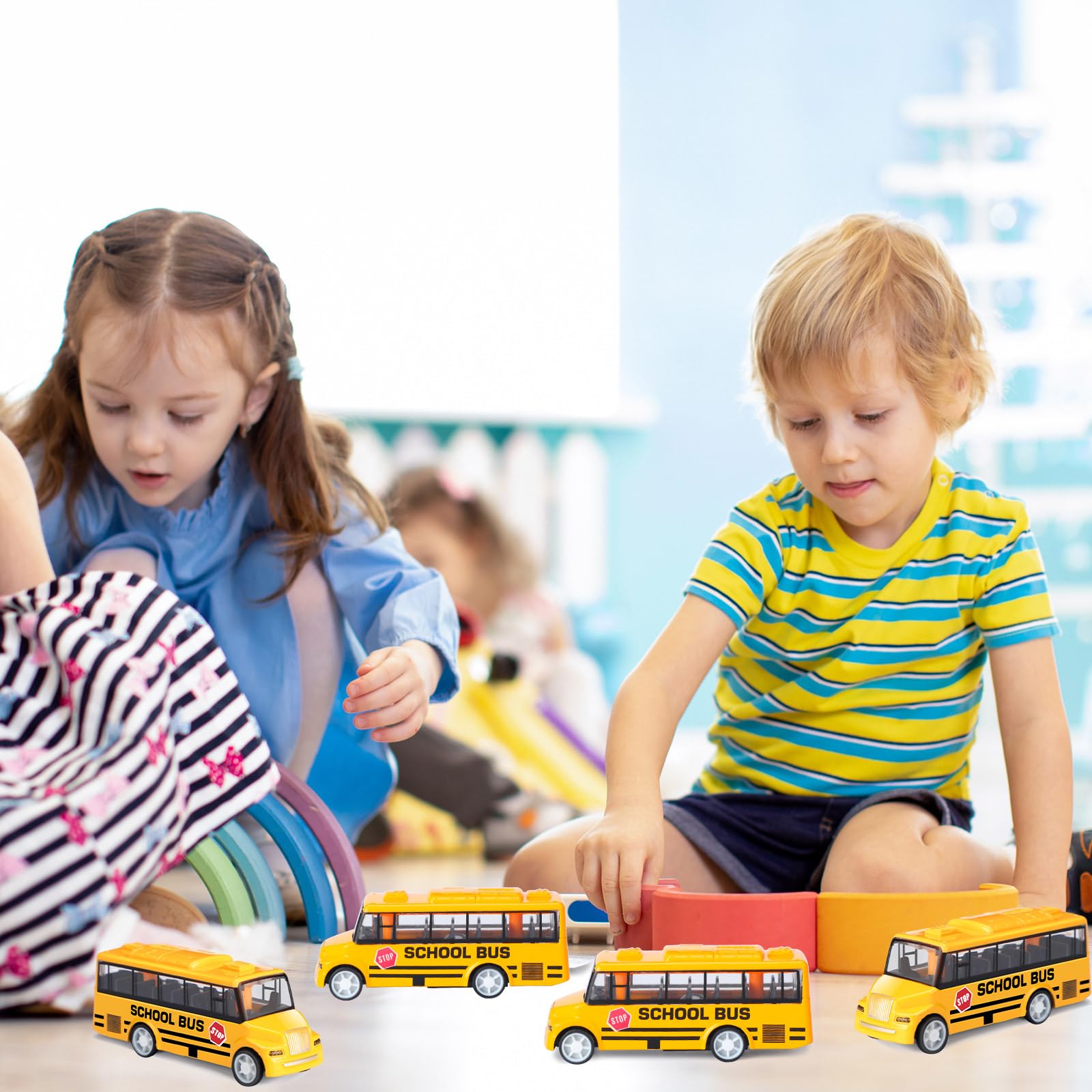 12 piezas de mini autobús escolar amarillo de juguete para niños pequeños de regreso a la escuela de 3.7 pulgadas, juguete de autobús pequeño para preescolar, jardín de infantes, regalo de 4