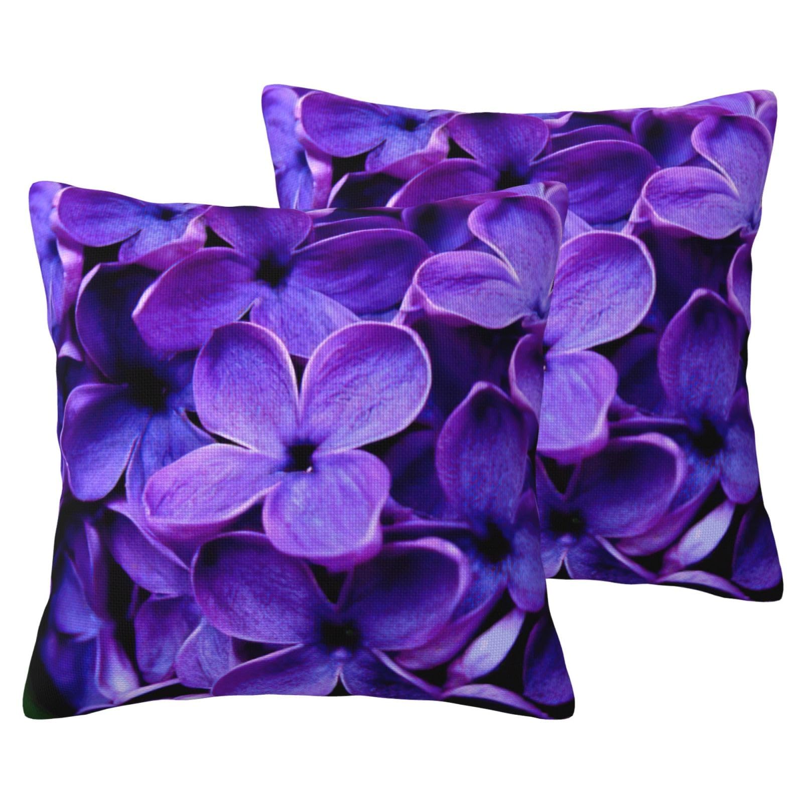 Housse de coussin fleurs violettes EdWal pour raviver un vieux canapé