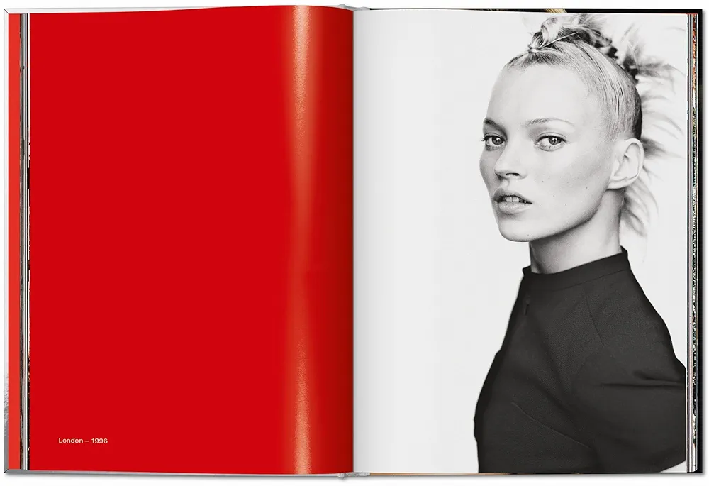 Amazon.com: Kate Moss by Mario Testino: 9783836597913