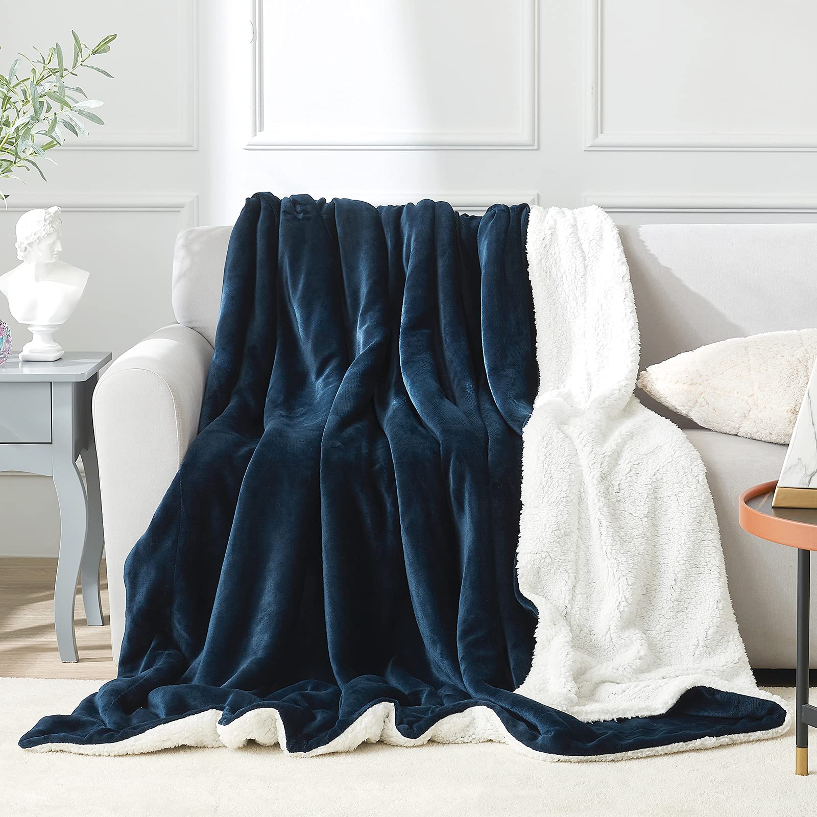 EHEYCIGA Sherpa Blanket Throw Navy Blue ,Fleece Blanket Soft Fuzzy Plush Fluffy Blanket Warm Cozy,Perfect Throw for All Se...