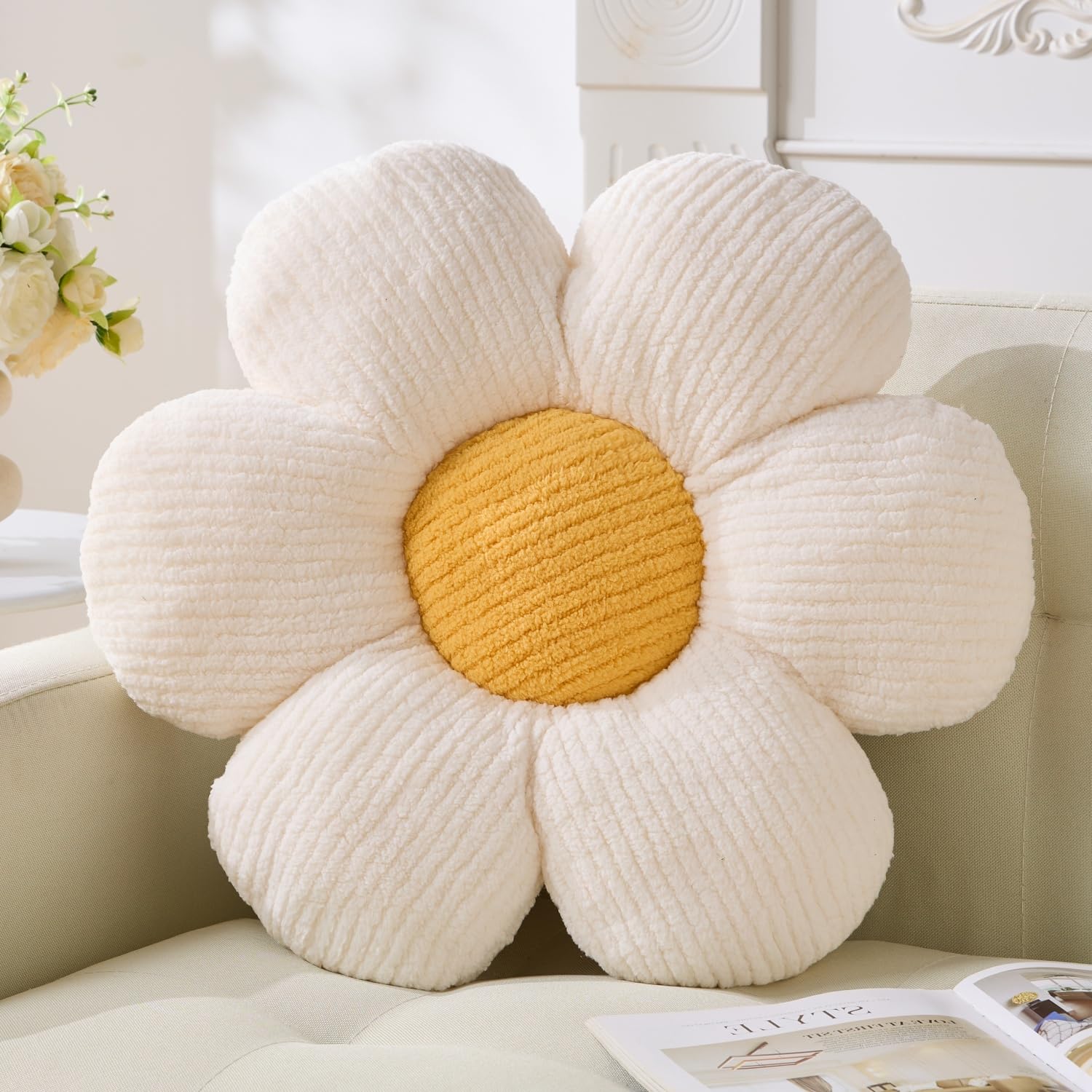 Flower Pillow, Cute Daisy Pillow Off White Throw Pillow Cushion 15.75" Home Decorative for Couch Bed