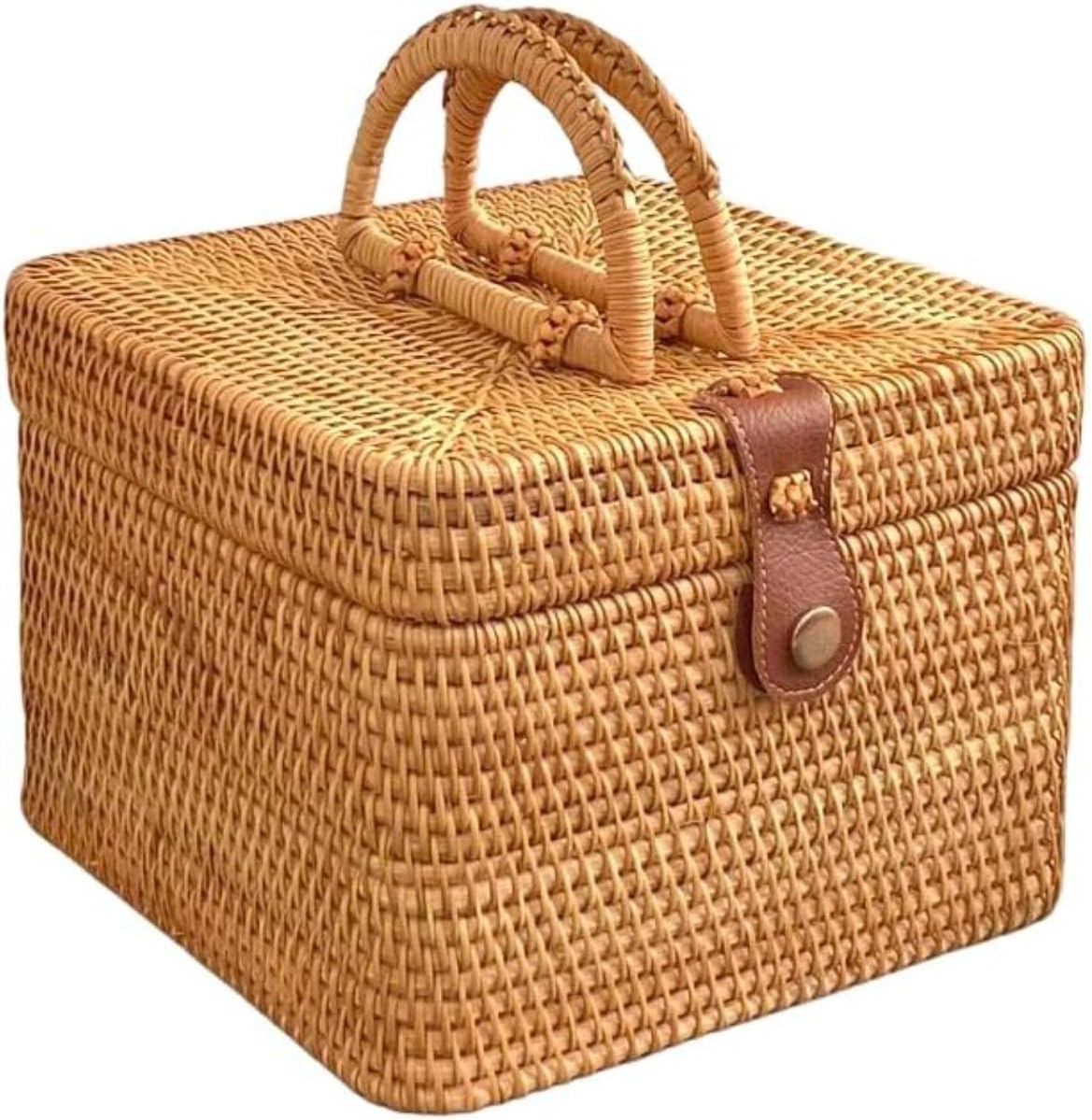 製のスクエア型ラタンピクニックバスケット。ハンドメイド。ナチュラルでシンプルなデザインは、化粧品、小物、スナックなどの収納に最適です