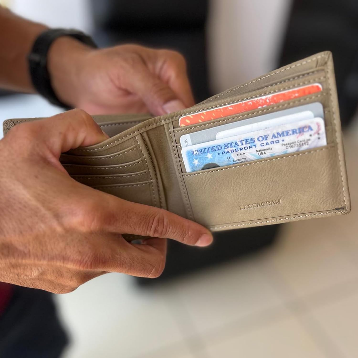 LaserGram Faux Leather Bi-Fold Wallet, Freemason Symbol, Personalized Engraving Included (Black with Gold) - Image 5