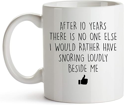 YouNique Designs Taza de 10 aniversario de 11 onzas, divertida taza de café de 10 aniversario para él, taza de décimo aniversario de boda, taza de