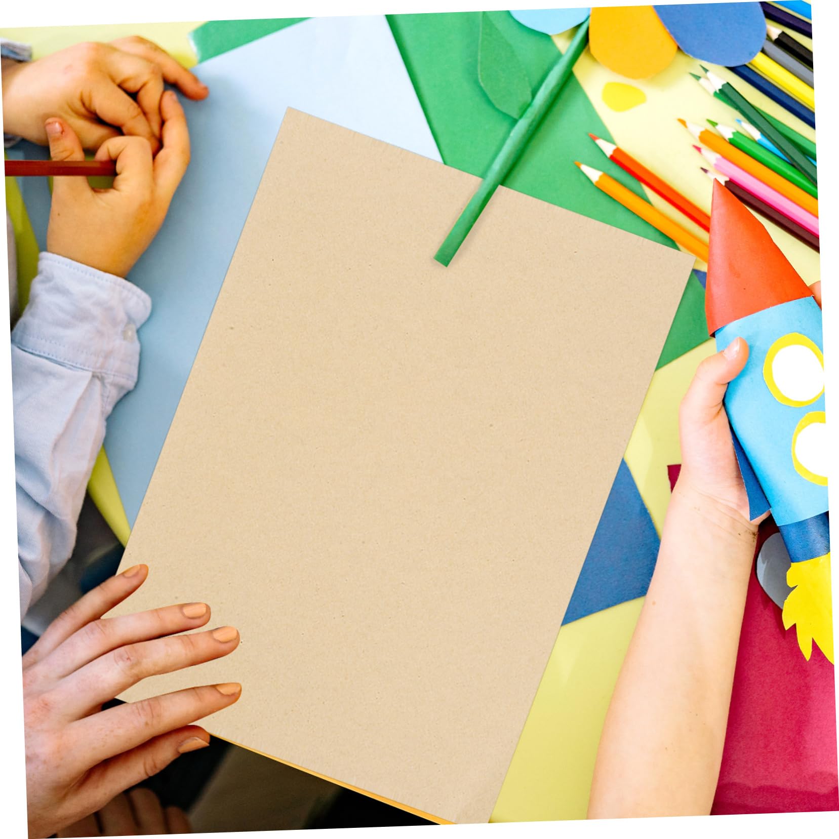 FUNNETOYU Papel De Cubierta Kraft Grueso Manualidades Cuadernos y Calendarios Versátil Para Proyectos De Bricolaje Scrapbooking y Tarjetas De Papel