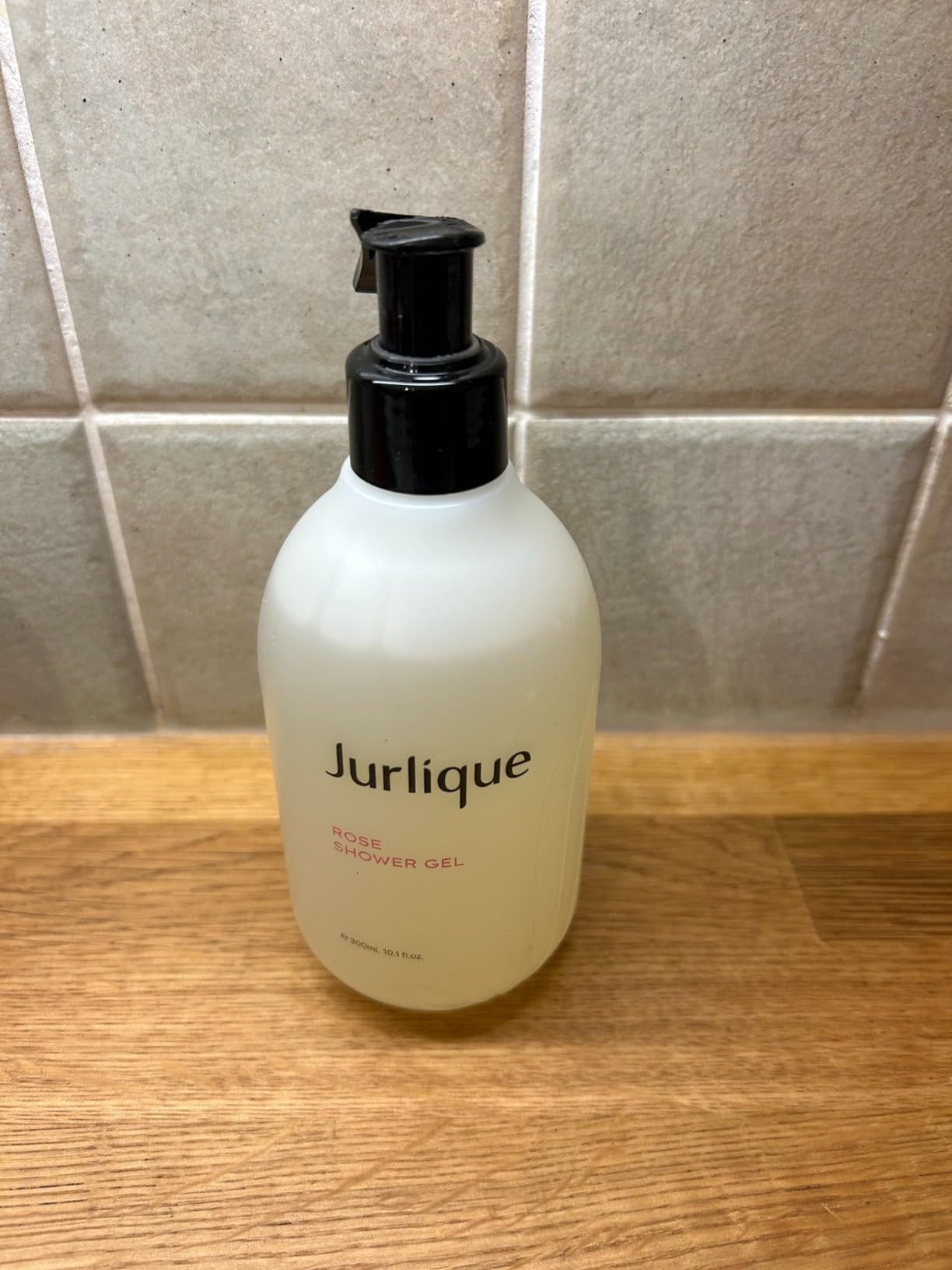 Jurlique Holistic Skincare Jurlique Rose Shower Gel | Hydrating Body Wash with Botanical Extracts | Gentle Daily Cleanser for All Skin Types | Australian Made Natural-Based Skincare 300ml