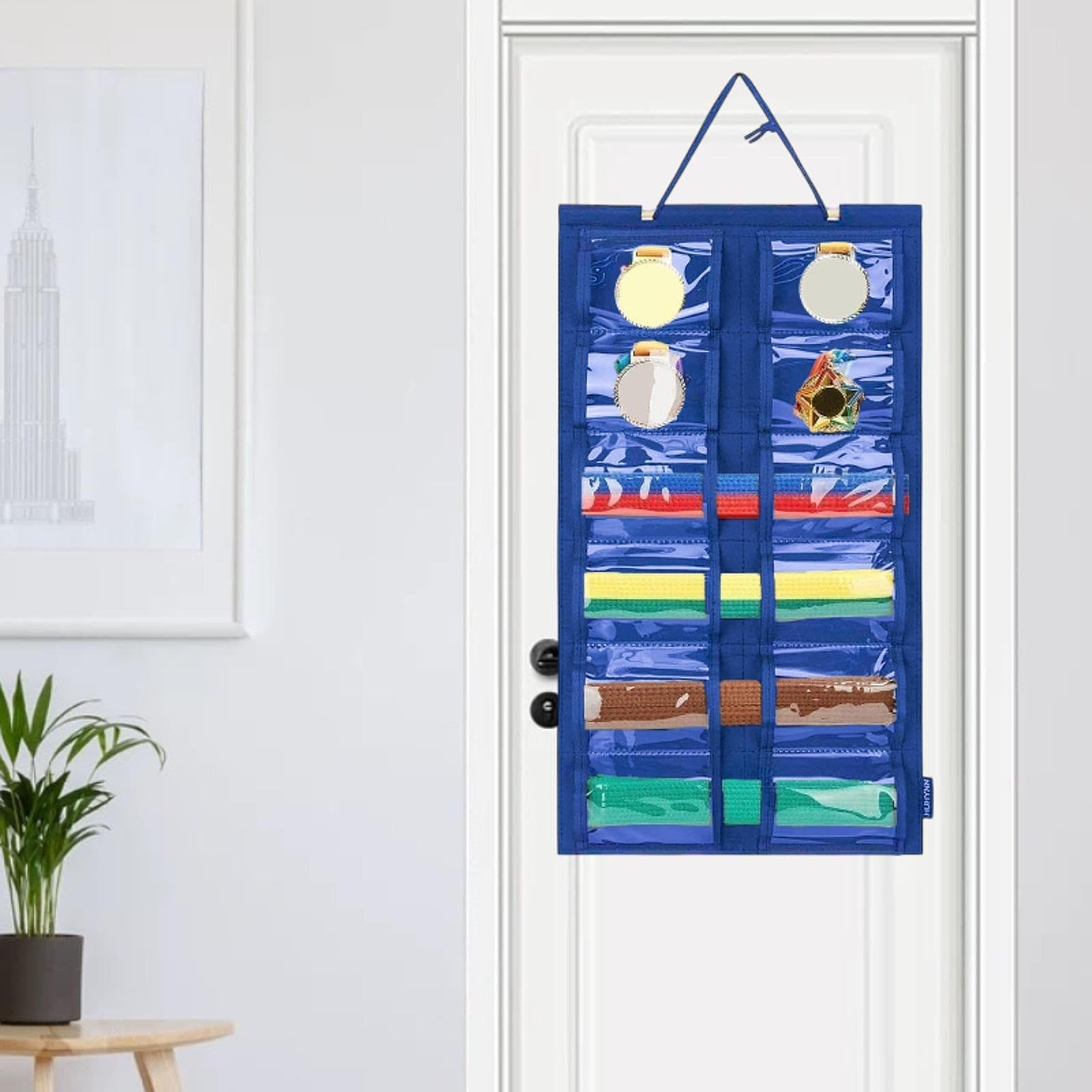 Yiju Karate Belt Display Rack Wall Hanging Lightweight Taekwondo Belt Holder Belts Storage Organizer for Boxing, Blue