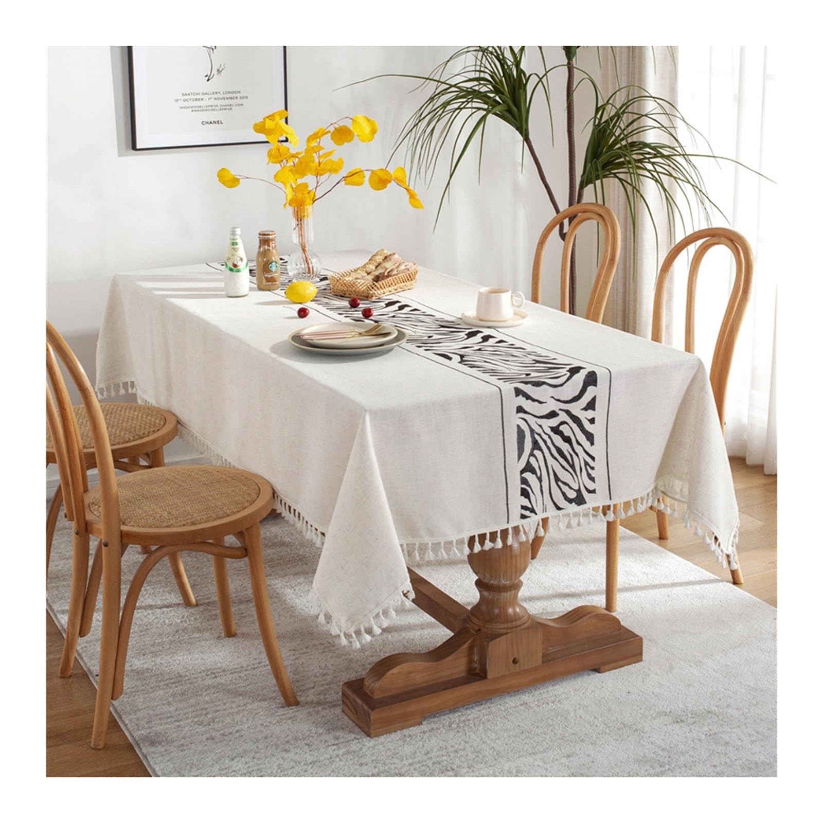 Nappe de table anti tache beige noir carrée zébrée brodée 90x90