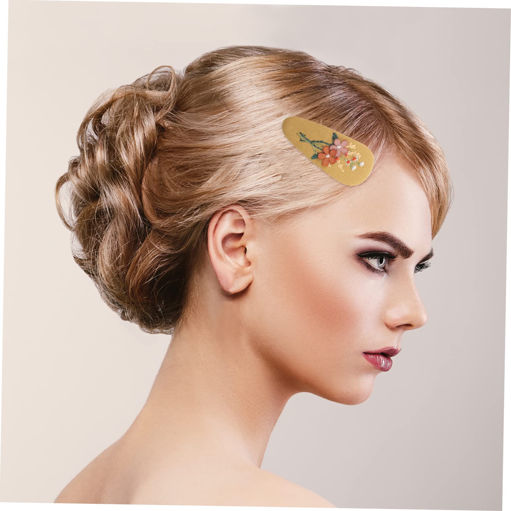 Amazon | Mikinona 布製ヘアクリップ2ペア 刺繍リボン付ヴィンテージ花