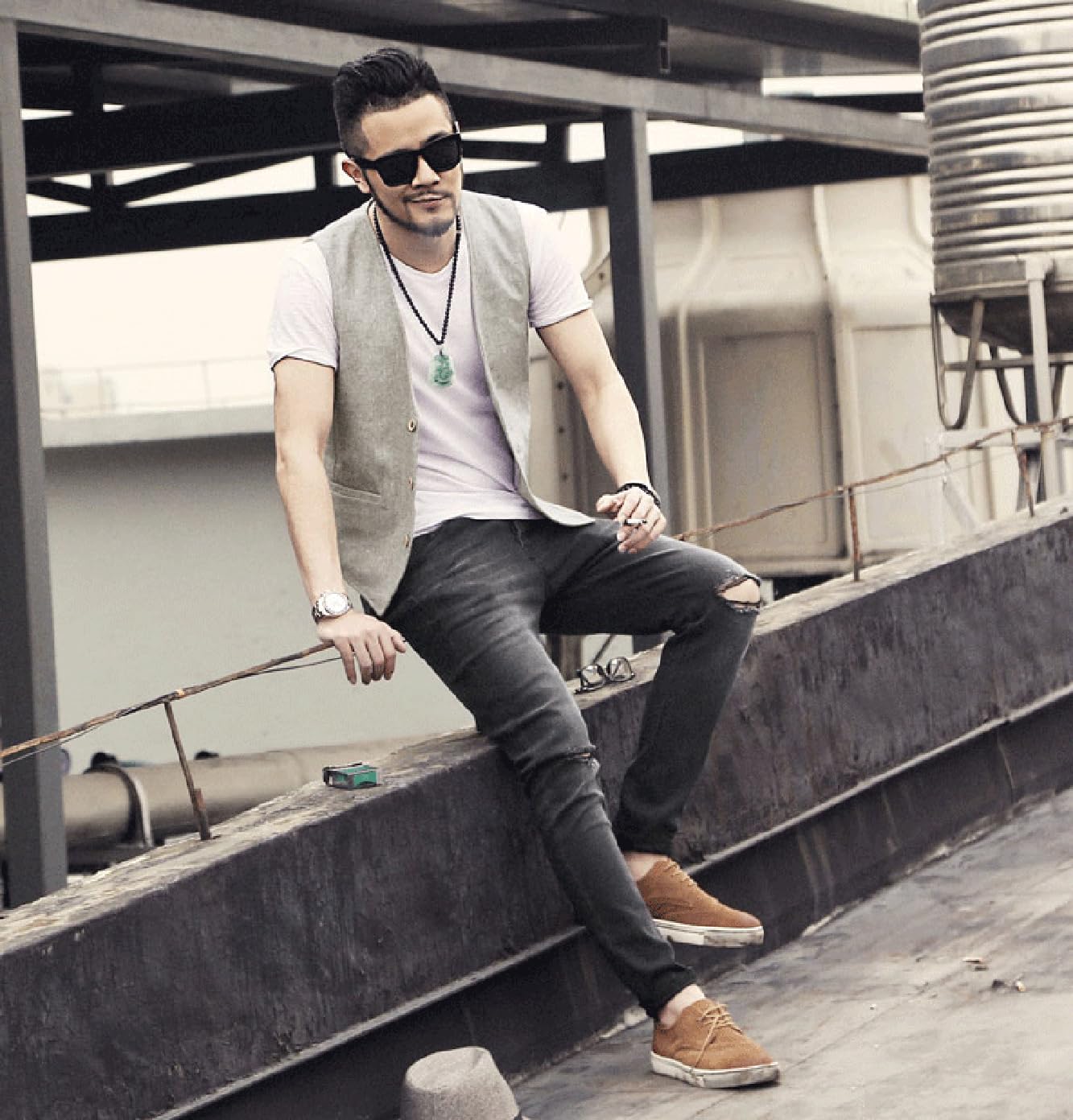 Gilet da uomo senza maniche in cotone e lino casual Gilet da spiaggia estivo slim fit tinta unita a 3 bottoni