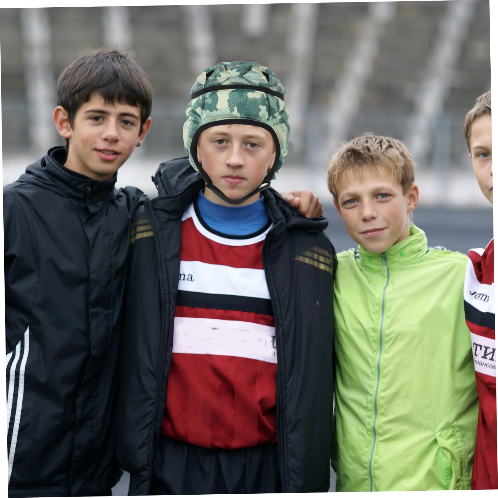 ibasenice Casco de Rugby Acolchado para Protección Fútbol y de Verde para Adultos Protección de Oídos y Transpirable