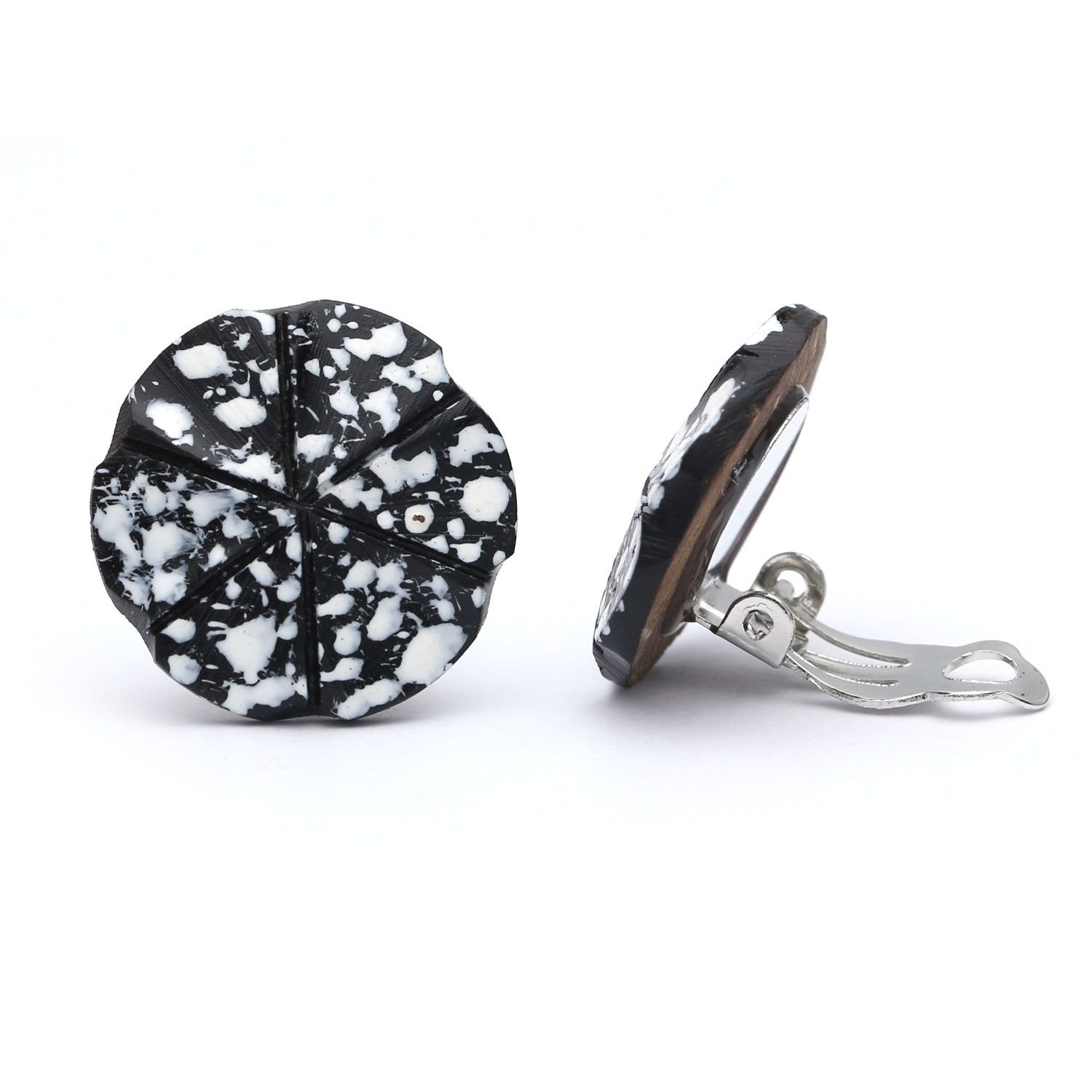 Idin JewelleryBlack and White Scattered Coconut Shell Button Clip On Earrings