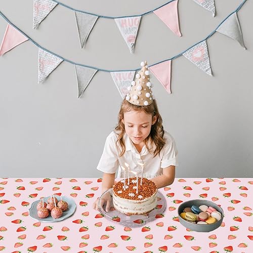 Miniatura 2 de HTONTB 3 manteles de fiesta de fresa, decoración de cumpleaños de fresa, 54 x 108 pulgadas, desechables, de plástico, rectangular, para niños y