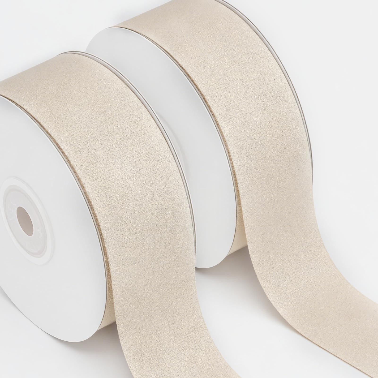 Samtband Hautfarbe 3,8 cm x 9 m Samt Geschenkband,Band Samtschleife,Satinband Breit für Hochzeitsdekorationen, Hochzeitseinladungen, Brautsträuße, Geschenktüten und DIY-Schleifensets Verwendet