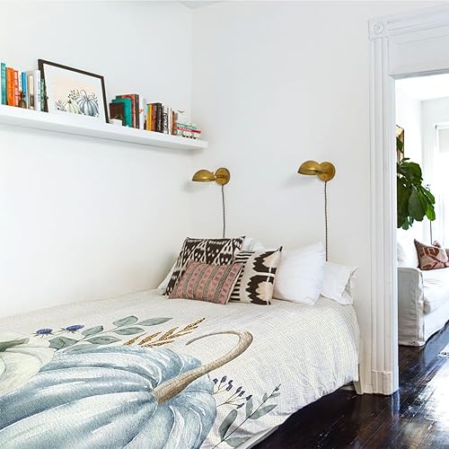 Miniatura 5 de Tapiz de calabaza azul para colgar en la pared, hojas de flores, calabazas blancas, tapiz estético de otoño para dormitorio, sala de estar,