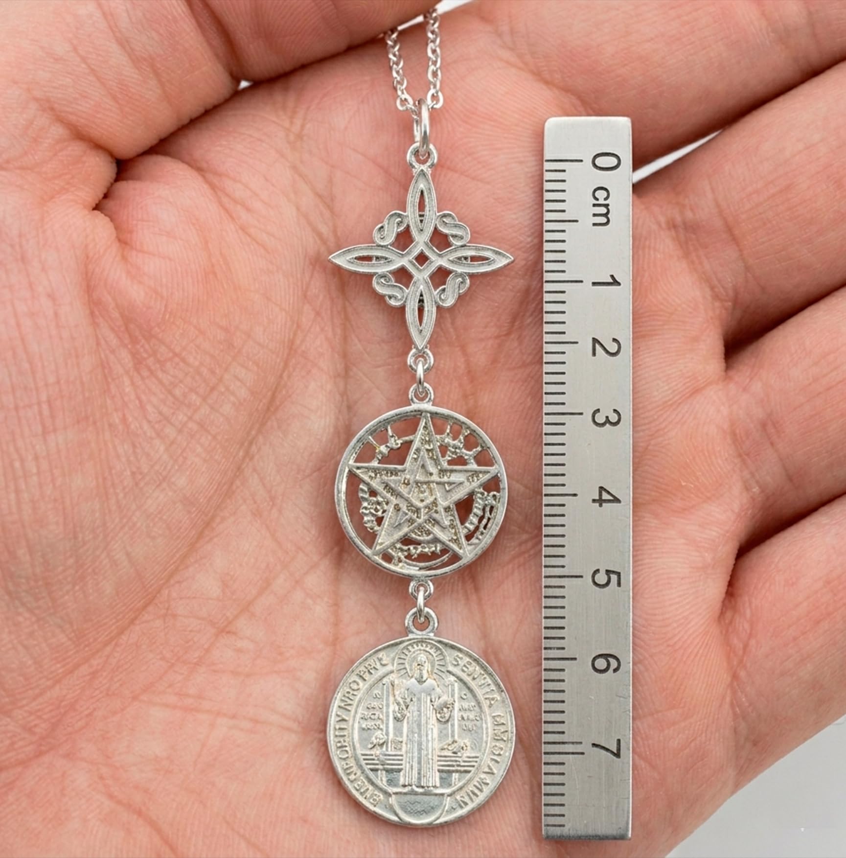 Naszyjnik podwójnie ochronny wisiorek potrójny medal św. Benedykta, srebro próby 925, rodowane, łańcuszek 45 cm