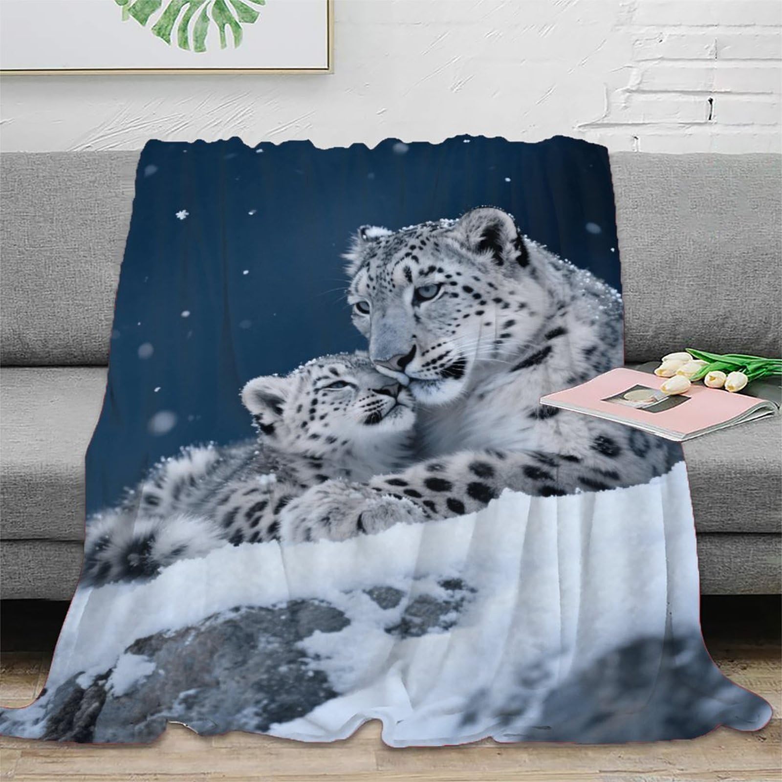 Emyxpaqm Style-4 Fleece Throw Blanket