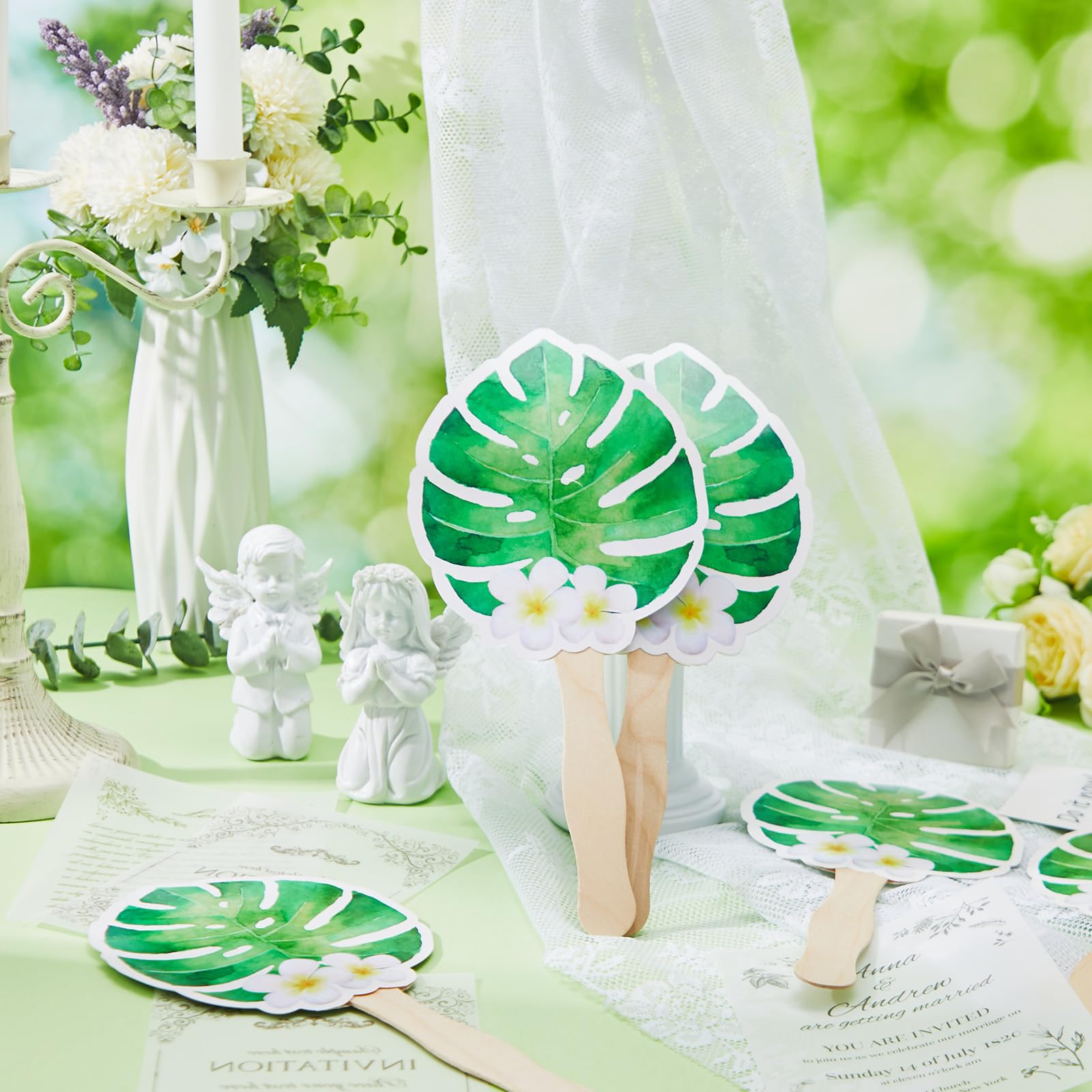 Beeveer Papierfächer mit Palmblättern, Pappfächer, Hochzeitsfächer mit Holzstäbchen, Blumenmuster, Papierfächer für Gäste, Feiern, Gastgeschenke, 50 Stück
