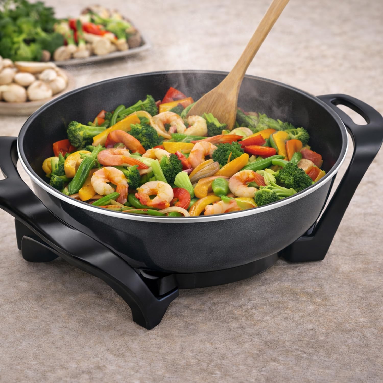 BEPER P101COS100 Wok électrique 33 cm, 1500 W, revêtement antiadhésif en céramique, thermostat réglable, 5 litres, couvercle en verre, idéal pour sauter, frire et mijoter.