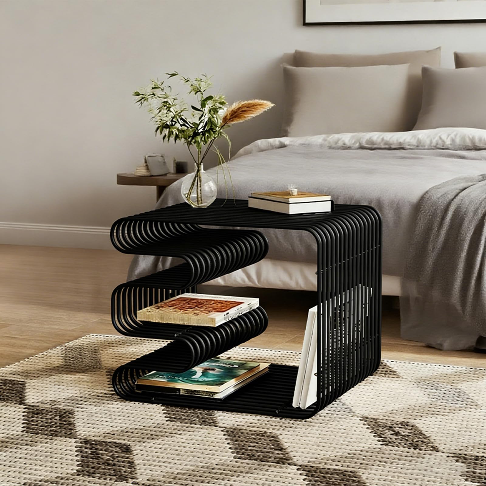 Tavolino da salotto in metallo con portariviste (nero) | montaggio semplice, moderno comodino per soggiorno, camera da letto, 32 × 32 × 41 cm