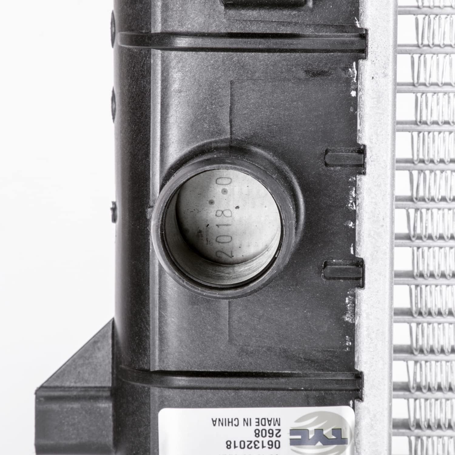 TYC 2608 Radiator Compatible with 2005-2010 Chevrolet Cobalt