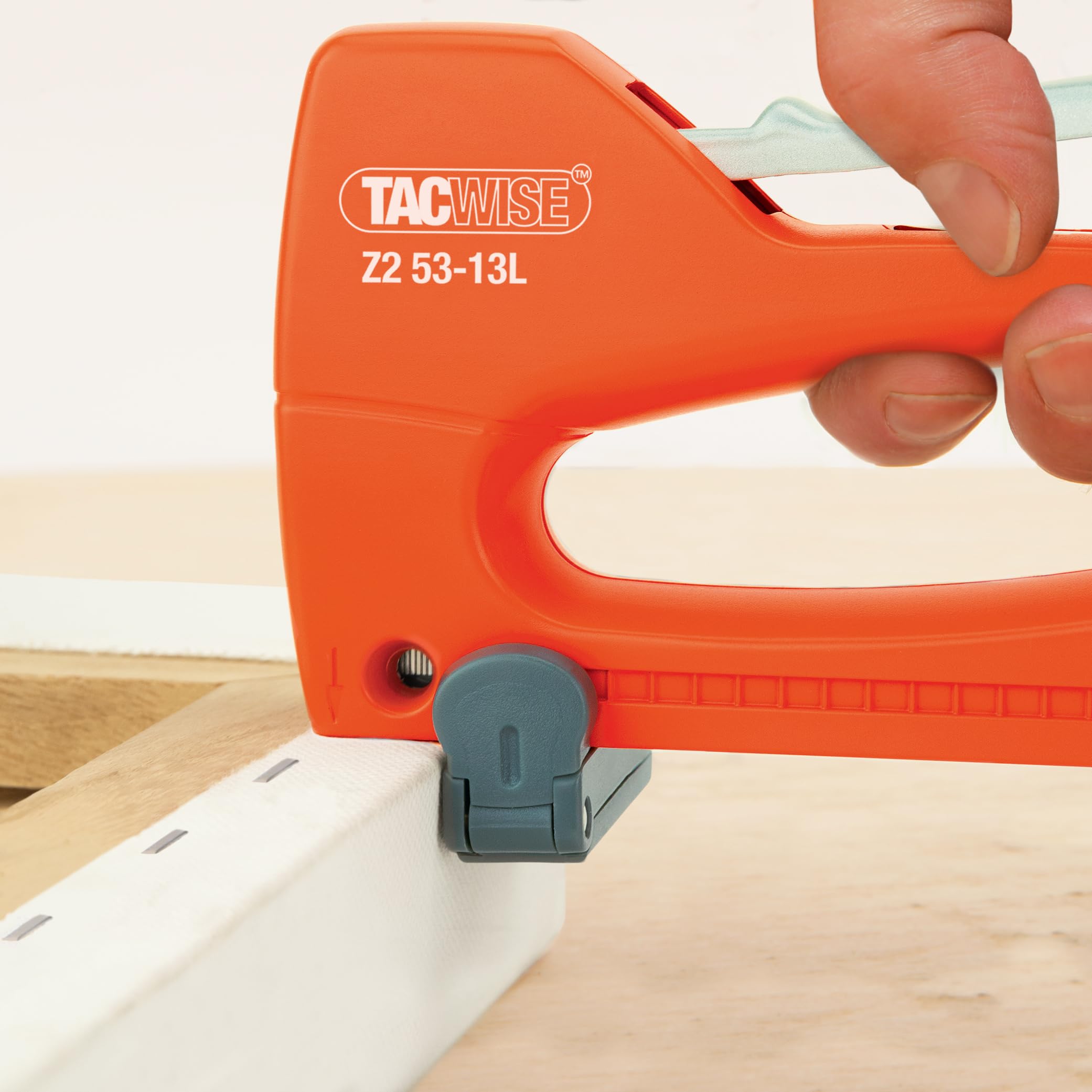 Tacwise 1776 Z2 53-13L Graffatrice Leggera con 4000 Punti e Levapunti ECO, Utilizza Punti Tipo 13 e 53 da 4 mm a 8 mm