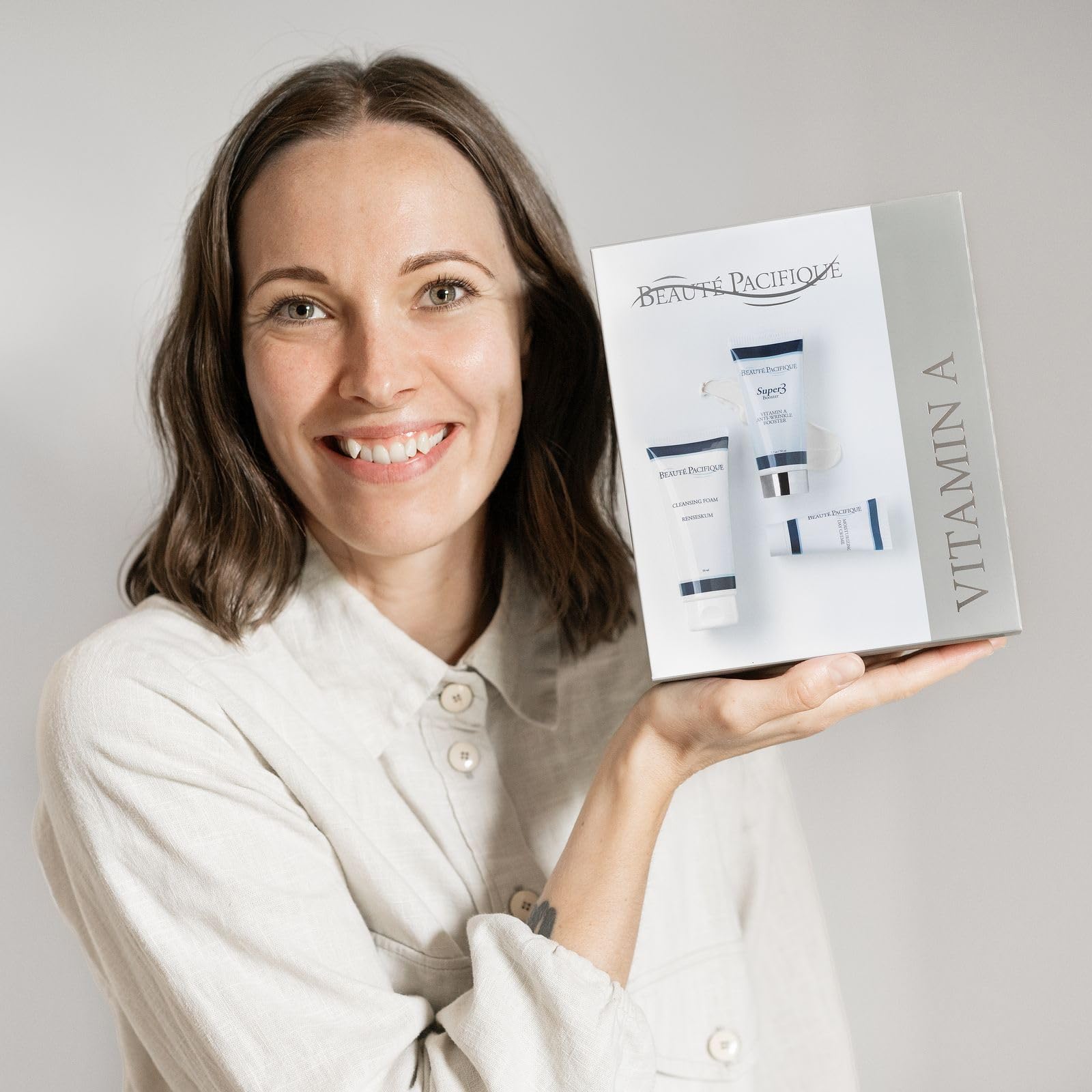 Beauté Pacifique Super3 Booster Coffret cadeau – Soin anti-âge pour tous les types de peau | Super3 Booster 50 ml, mousse nettoyante 50 ml, crème hydratante 20 ml | Sans parfum & certifié