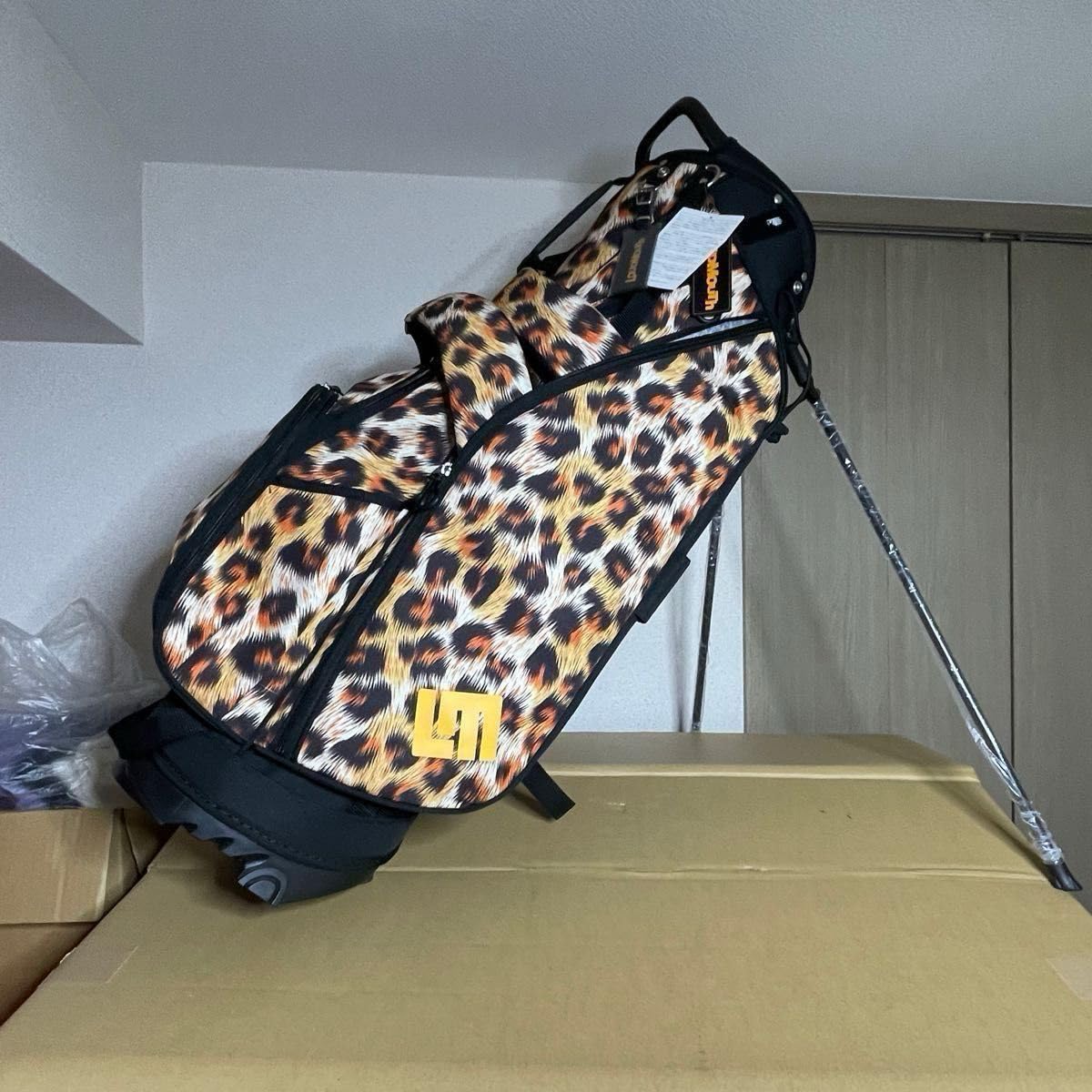 ラウドマウス キャディバック レオパード Amazon | ラウドマウスloudmouth キャディバッグファジー