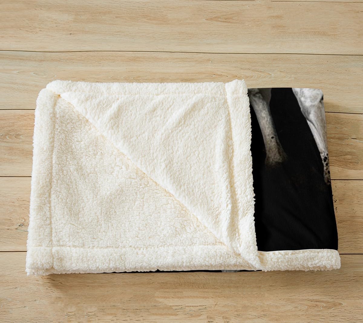 Feelyou Horse Galloping Horse Printed Throw Blanket for Kids Boys Girls Teens Ultra Soft 3D Wild Animal Sherpa Blanket Wildlife Fleece Black and White Room Decor Twin 60"x80"