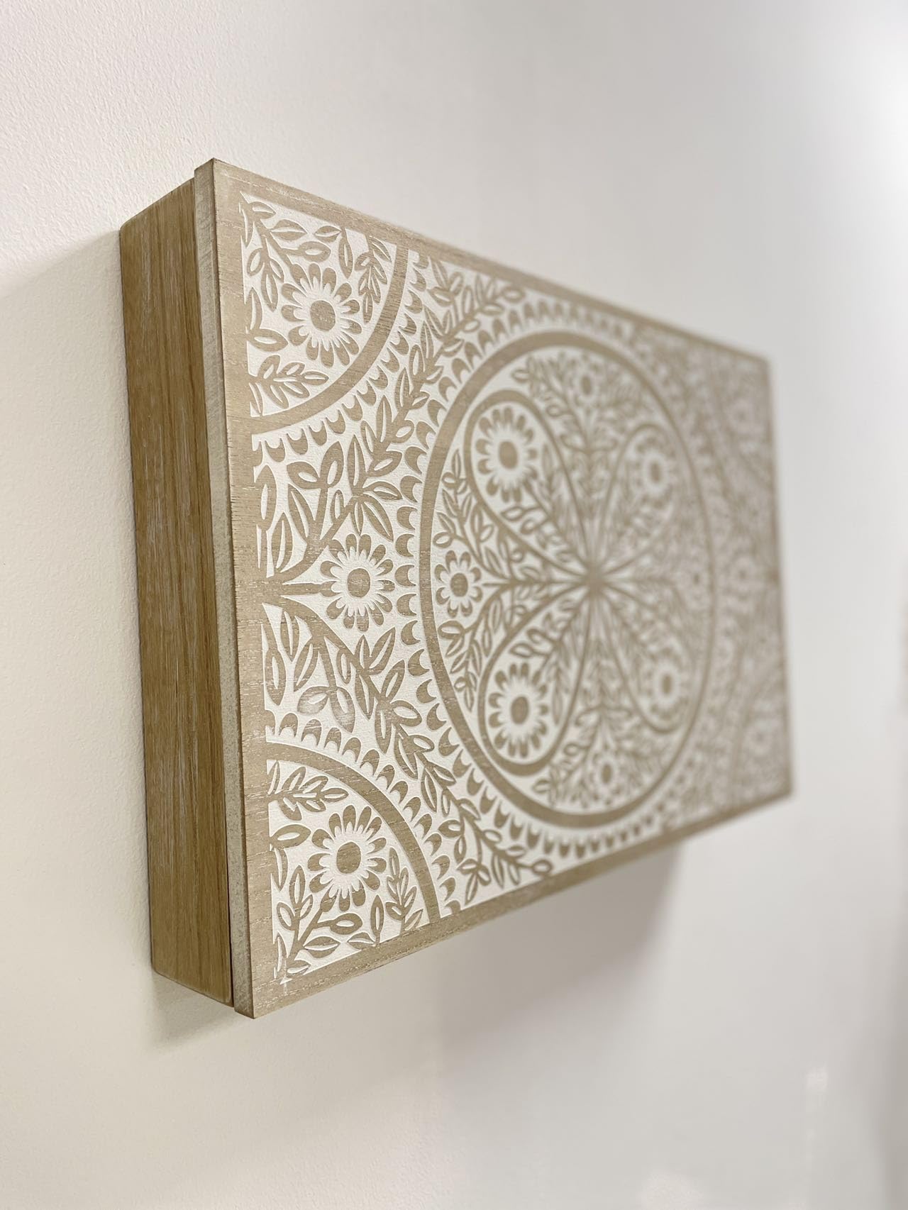 Tapa Contador de Luz Cubre Cuadros Electricos Nórdico de Madera - Mandala