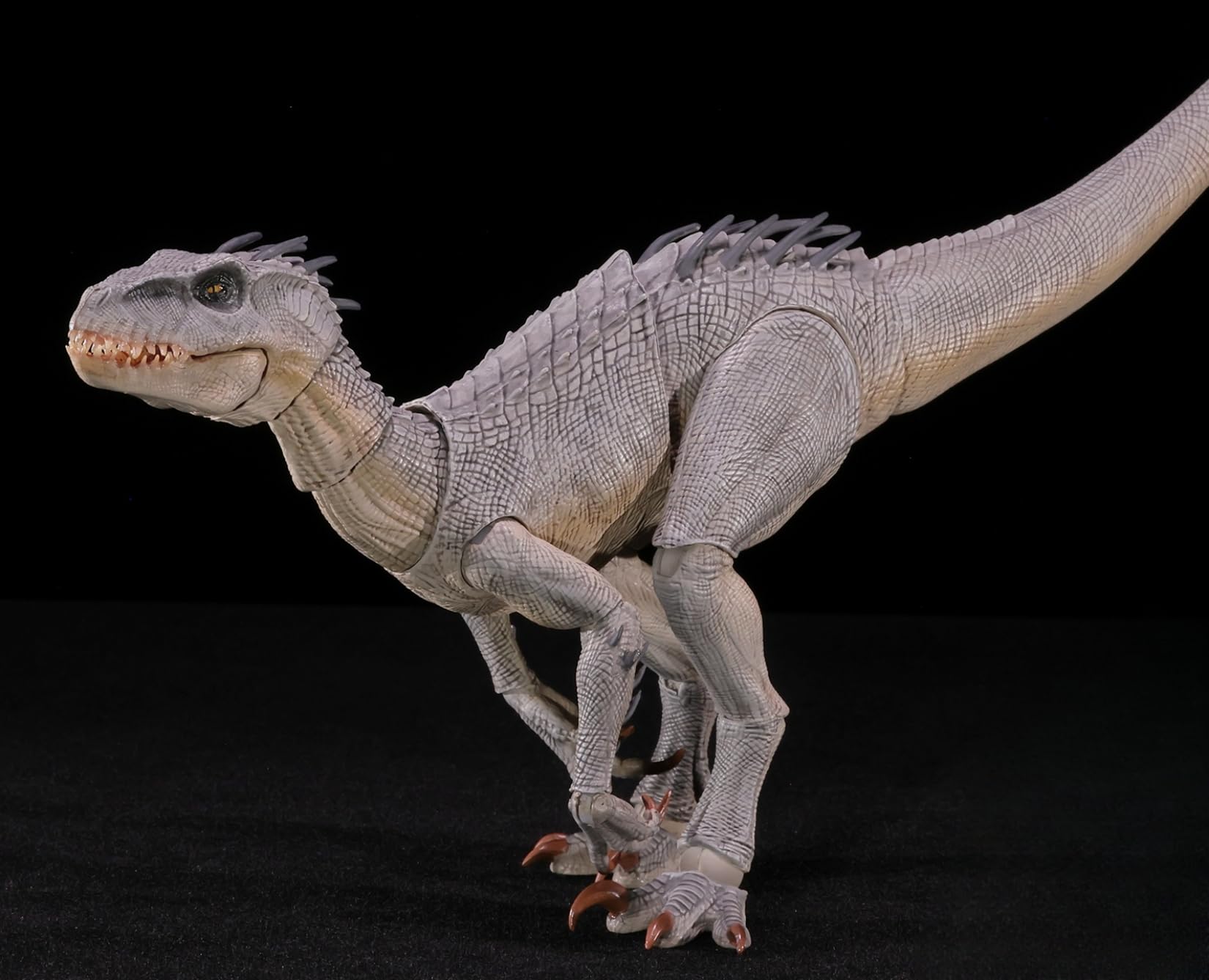 ティラノサウルス 昔のゴム製フィギュア 恐竜 ティラノサウルス ゴム製 フィギュア 恐竜 - メルカリ