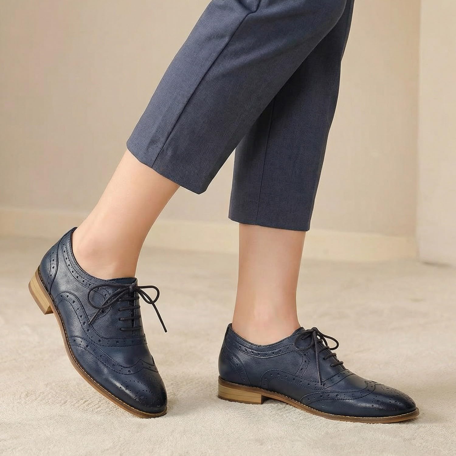 Mona flying Women's Leather Perforated Lace-up Oxfords Brogue Wingtip Derby Shoes for Ladies