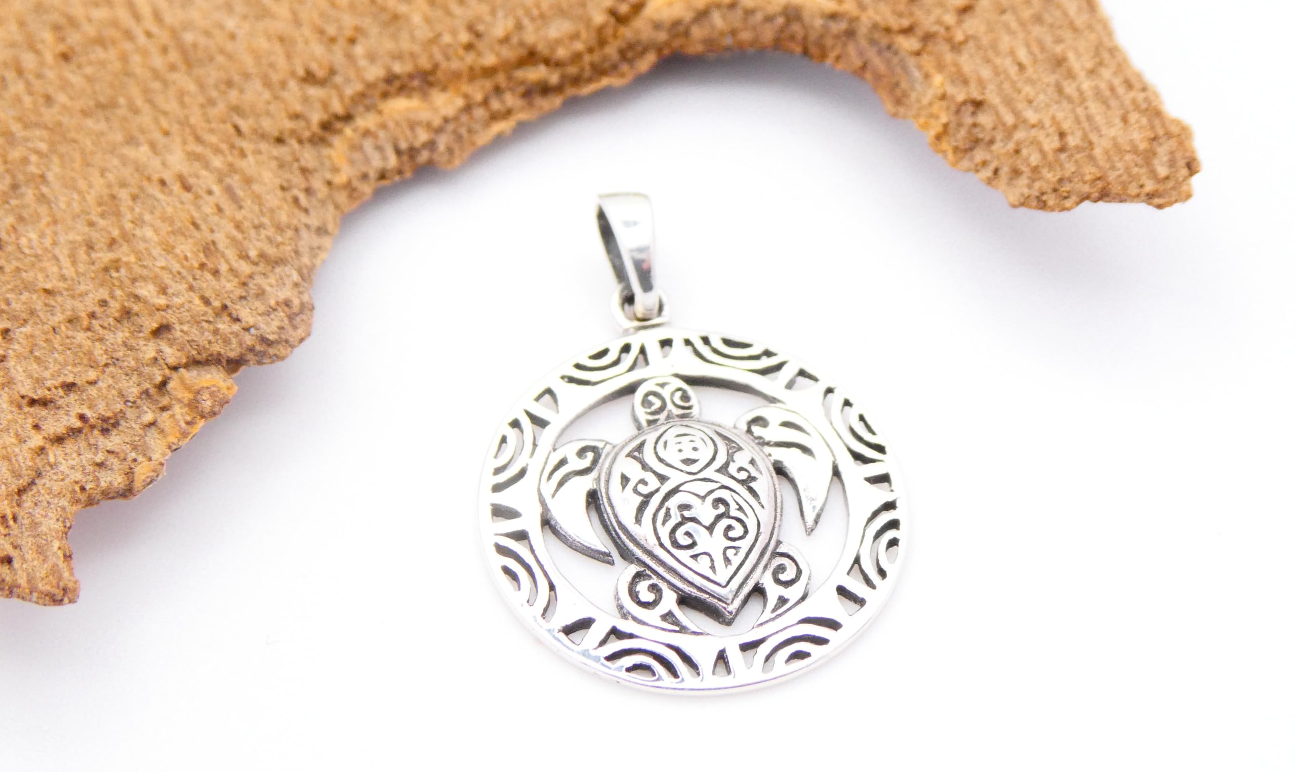 Zawieszka srebrna, żółw Maori, srebro wysokiej próby 925, symbol ochronny, prezent, biżuteria, uniseks