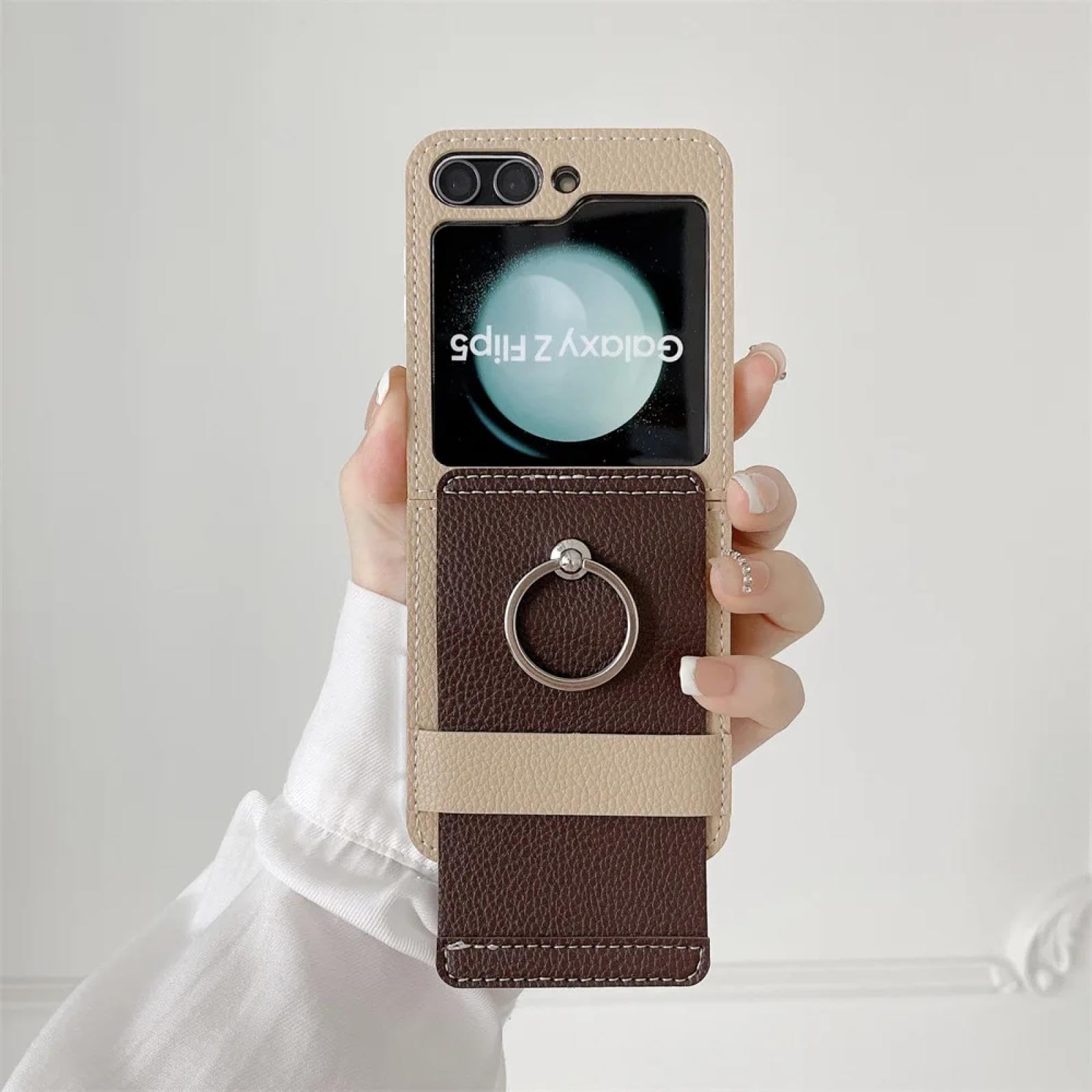 Coque Z Flip 6 cuir marron avec charnière idéale pour le bureau et les sorties