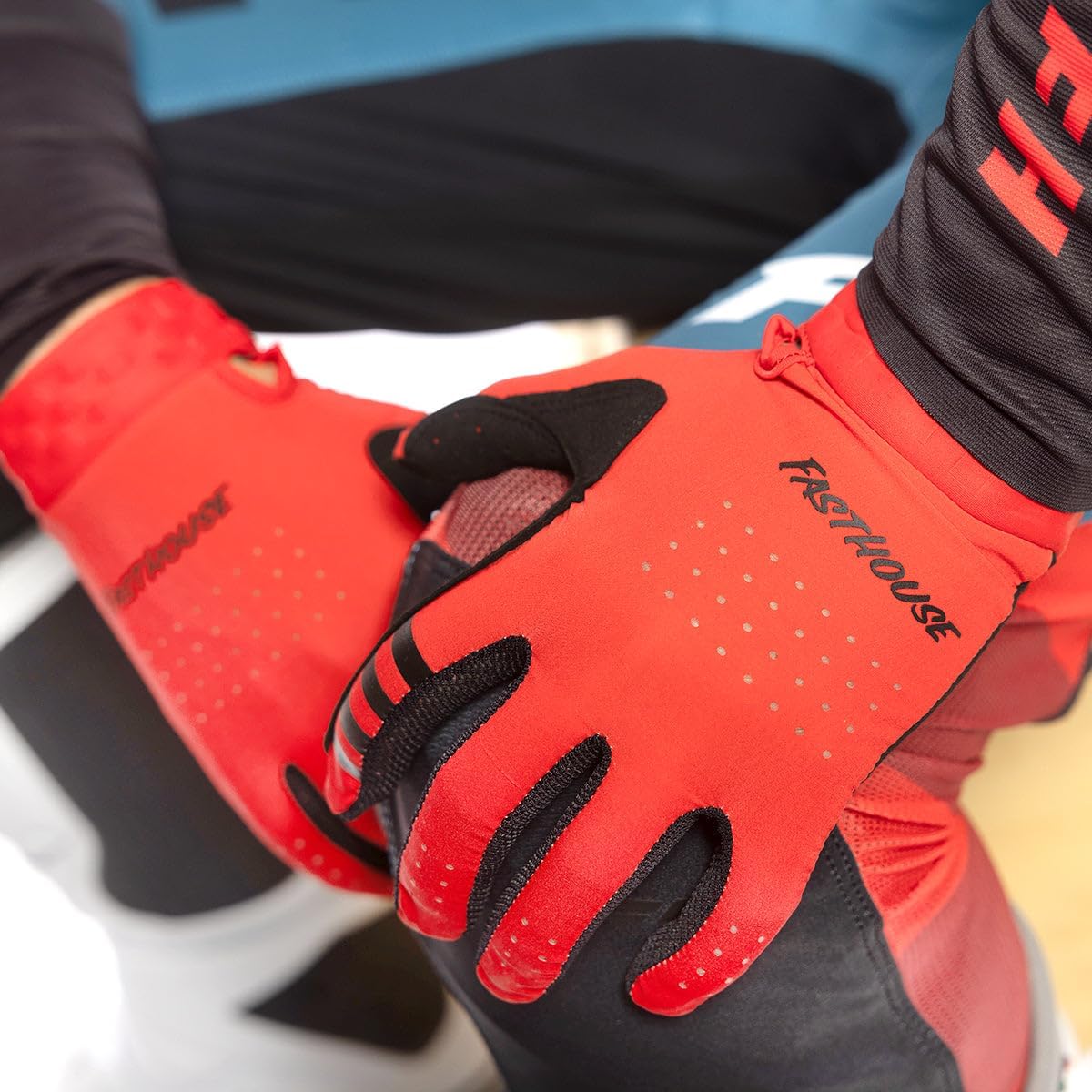 FASTHOUSE Helix Podium Glove