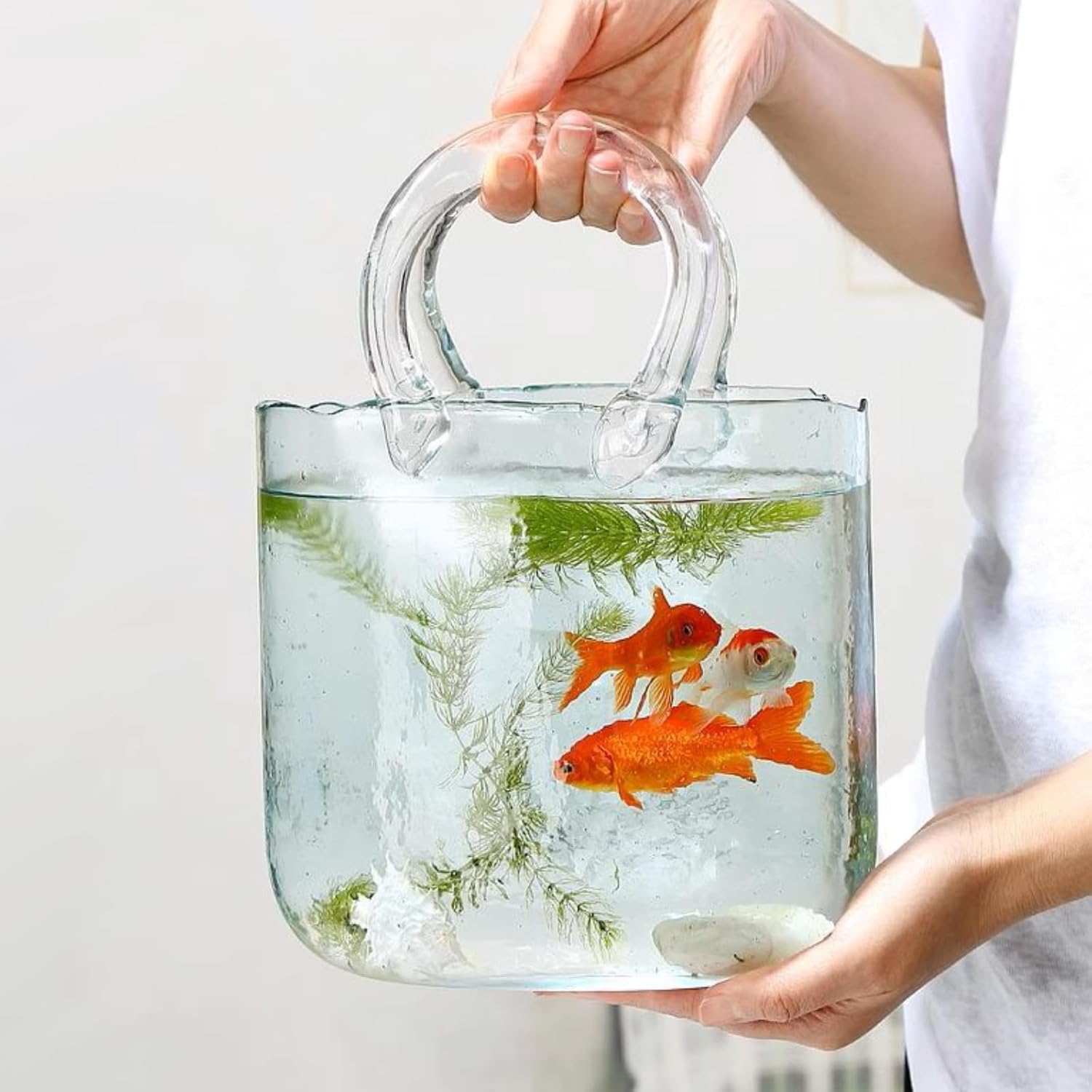 Glass Vase with Elegant Purse Design Clear Bag Glass Vase Glass Purse Vase with Handle and Bubbles Unique Flower Vase for Home/Office/Garden/Wedding/Events Decorations