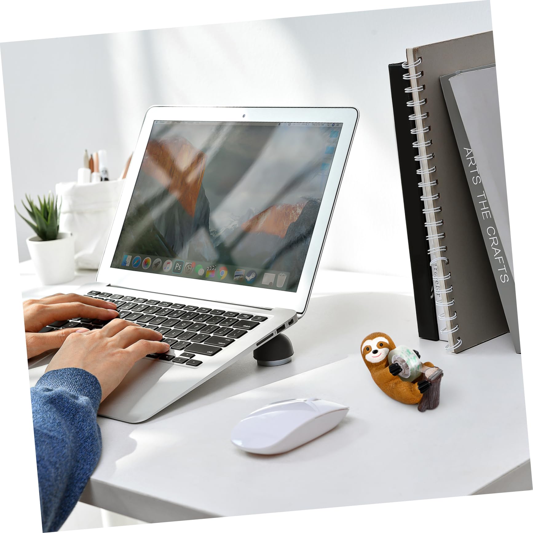 jojofuny 4 Pezzi Porta Nastro Adesivo Bradipo Distributore Nastro Adesivo Artigianale Figurina Nastro Fragile Accessorio Stazionario Portatile Piccolo Carino Accessori Da Scrivania